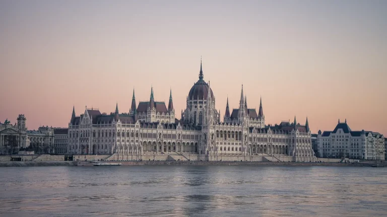 Hungarian Property Law for Foreign Buyers: Documents, Permits and Legal Steps