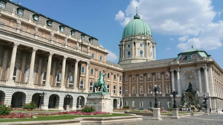 Buying a Listed Heritage Apartment in Budapest: Rules, Costs and Risks