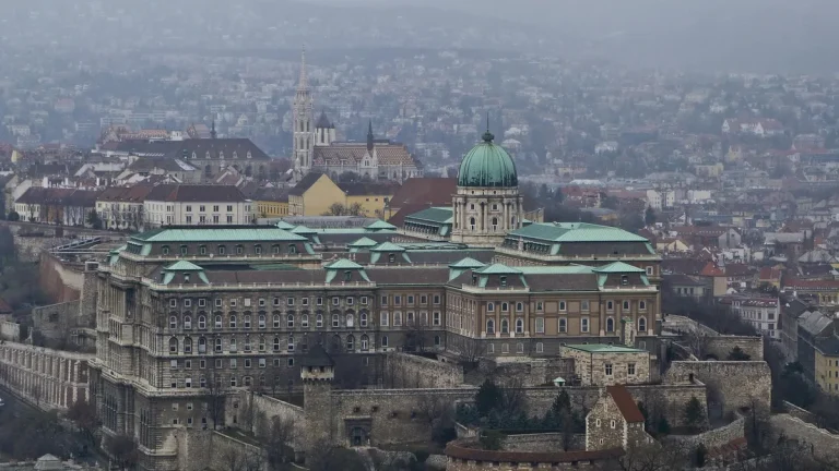 Buda vs Pest: Which Side of the River Should You Buy Property On?