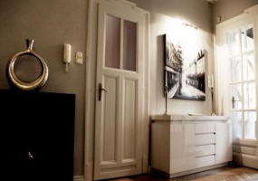 Thimg Deakference10 285x200 – Buy Budapest Apartments