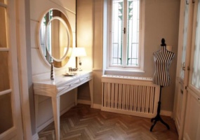Thimg Deakference4 285x200 – Buy Budapest Apartments
