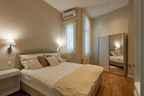 Thimg Dorottya12 1600x700 – Buy Budapest Apartments