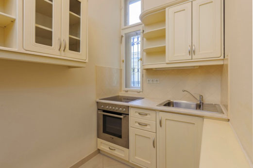 Thimg Bathory8 1600x700 – Buy Budapest Apartments