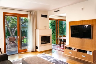 Thimg Tancsics16 1600x700 – Buy Budapest Apartments