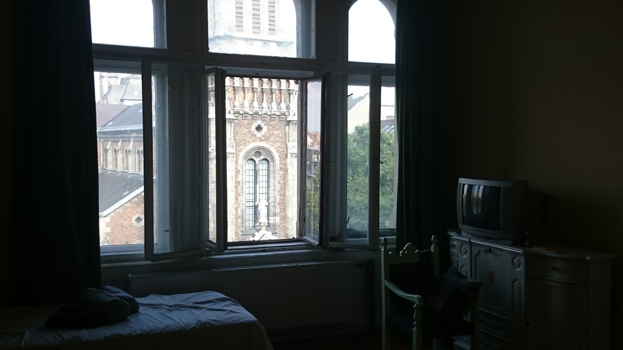 Thimg Dsc 1704 1600x700 – Buy Budapest Apartments