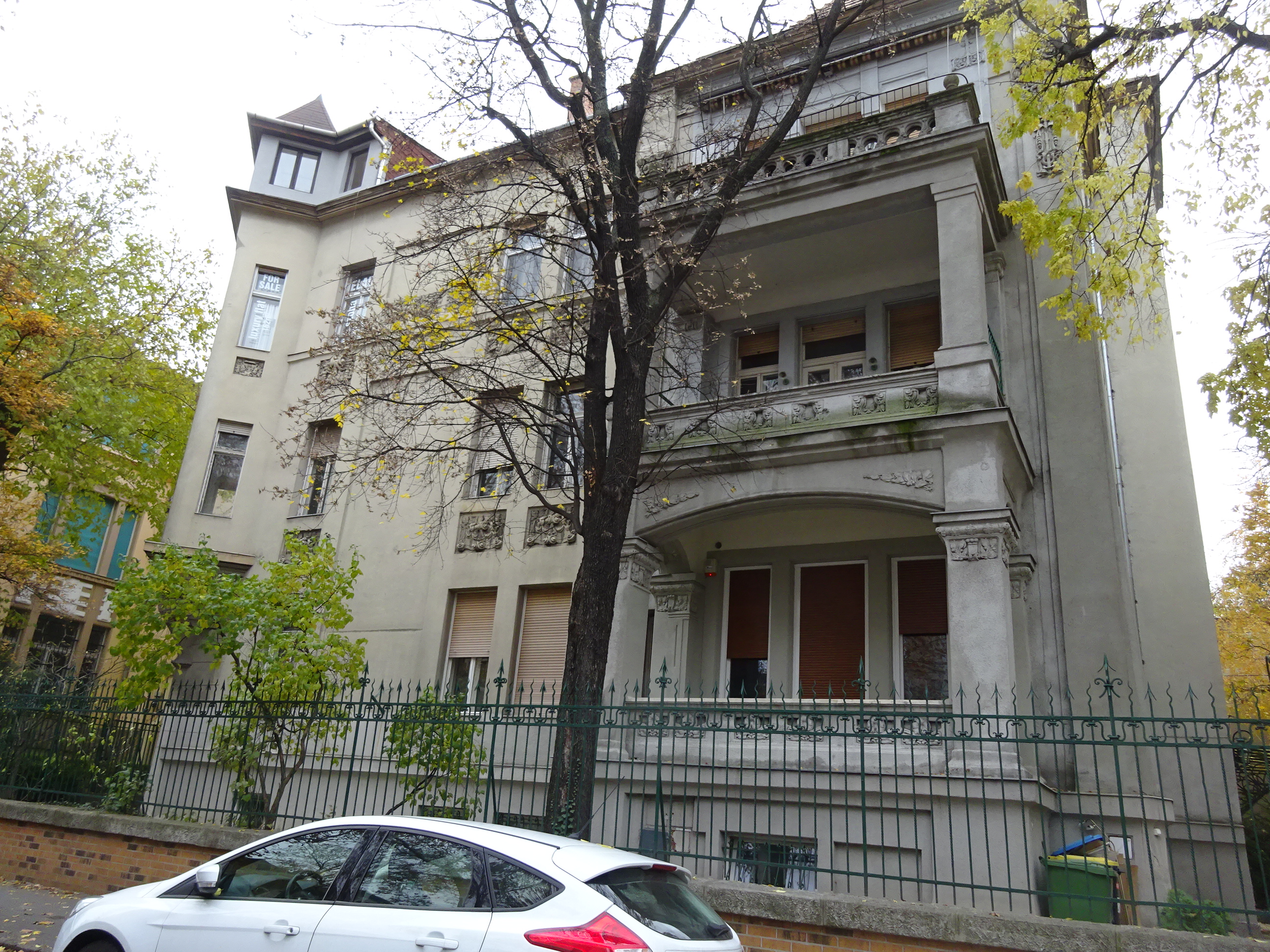 Thimg 2075 1600x700 – Buy Budapest Apartments