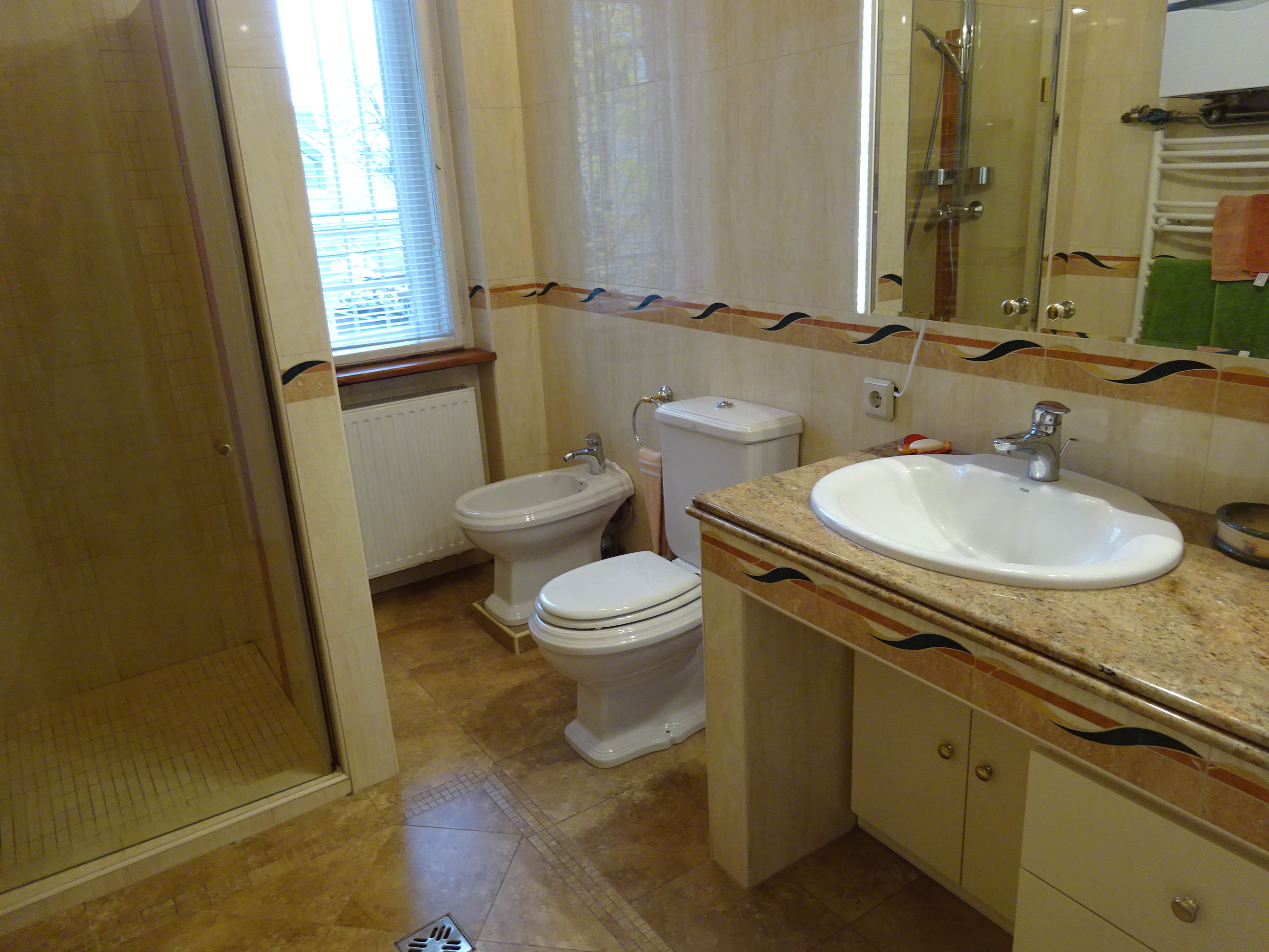 Thimg 2101 1600x700 – Buy Budapest Apartments