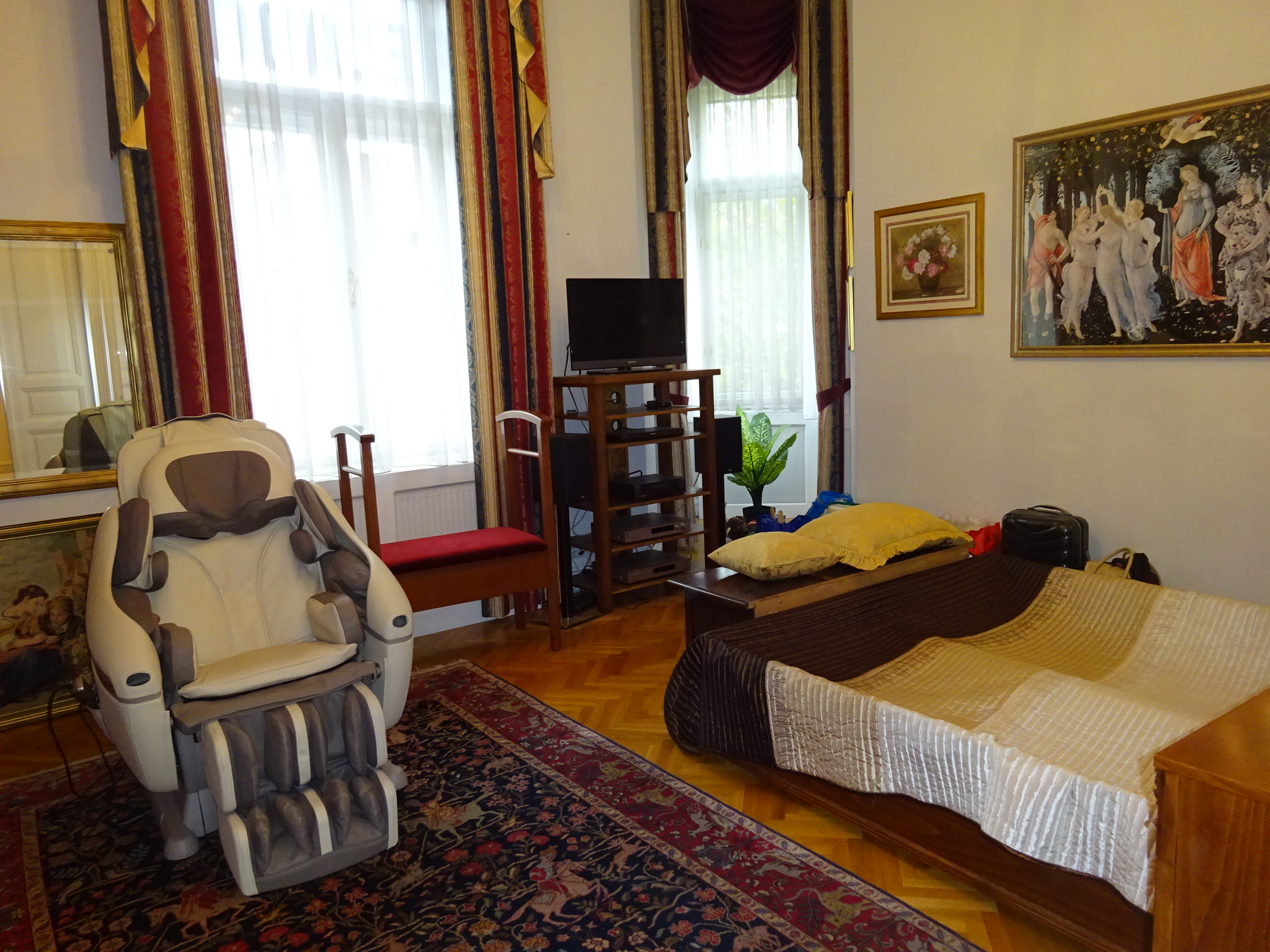 Thimg 2103 1600x700 – Buy Budapest Apartments