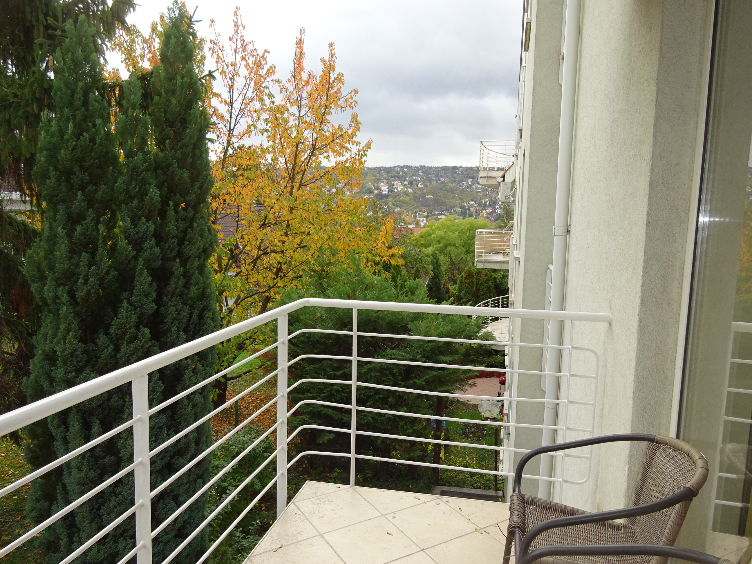 Thimg 2055 1600x700 – Buy Budapest Apartments