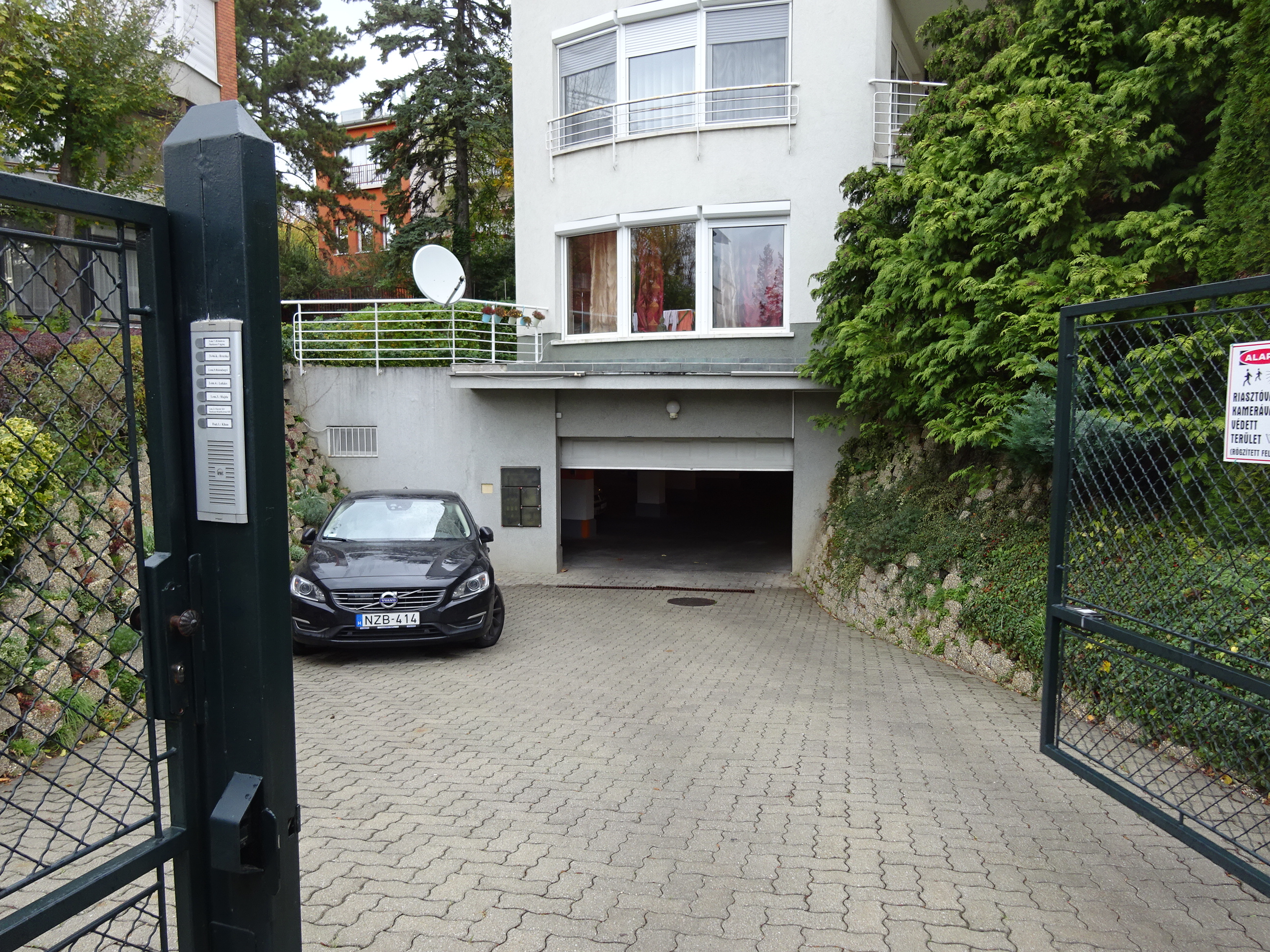 Thimg 2074 1600x700 – Buy Budapest Apartments