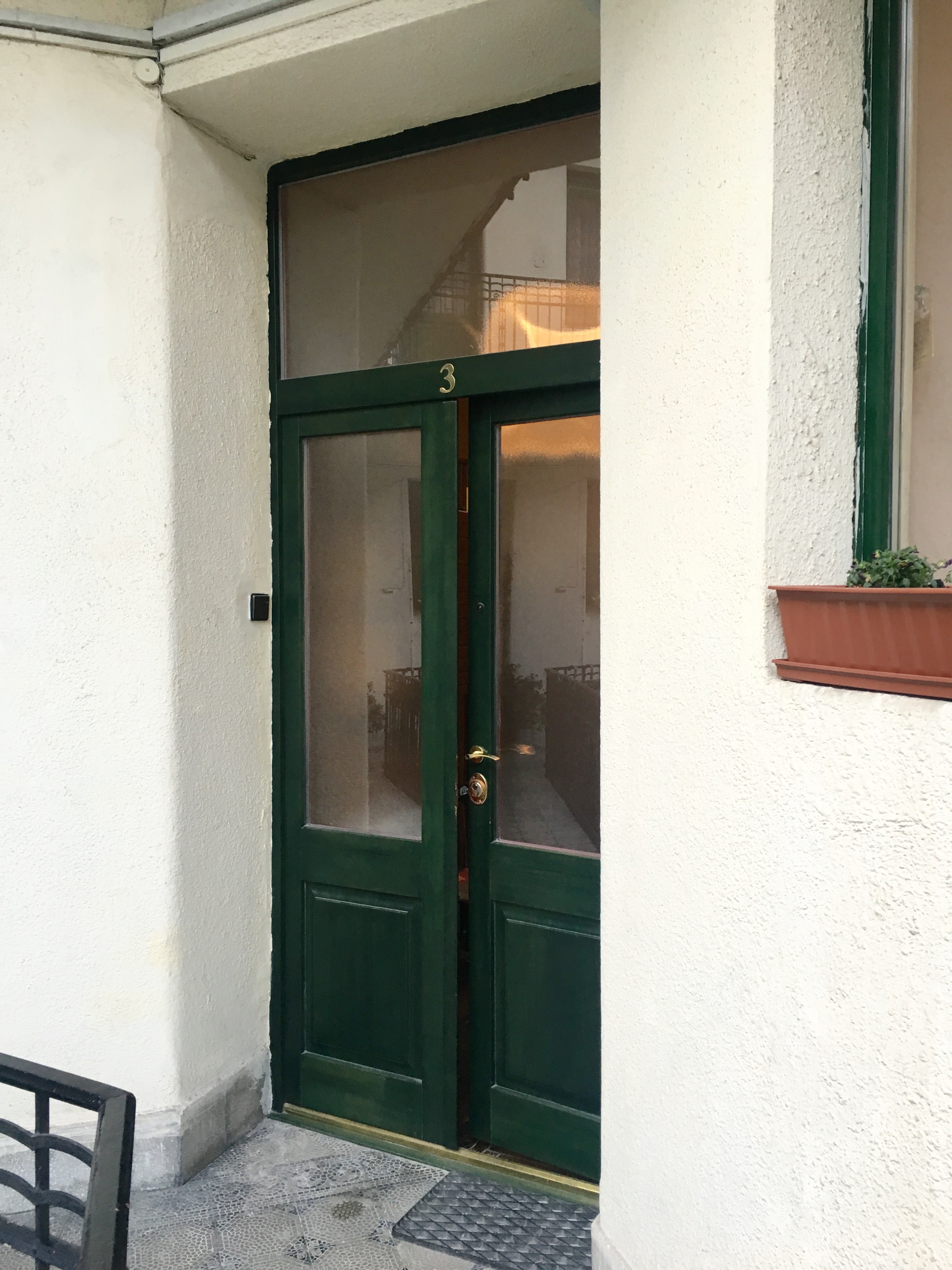 Thimg Fullsizerender 7 1600x700 – Buy Budapest Apartments