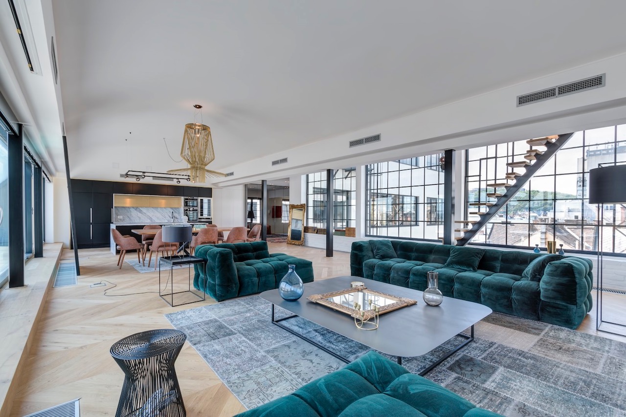 Thimg Kep11 Nagy 1600x700 – Buy Budapest Apartments