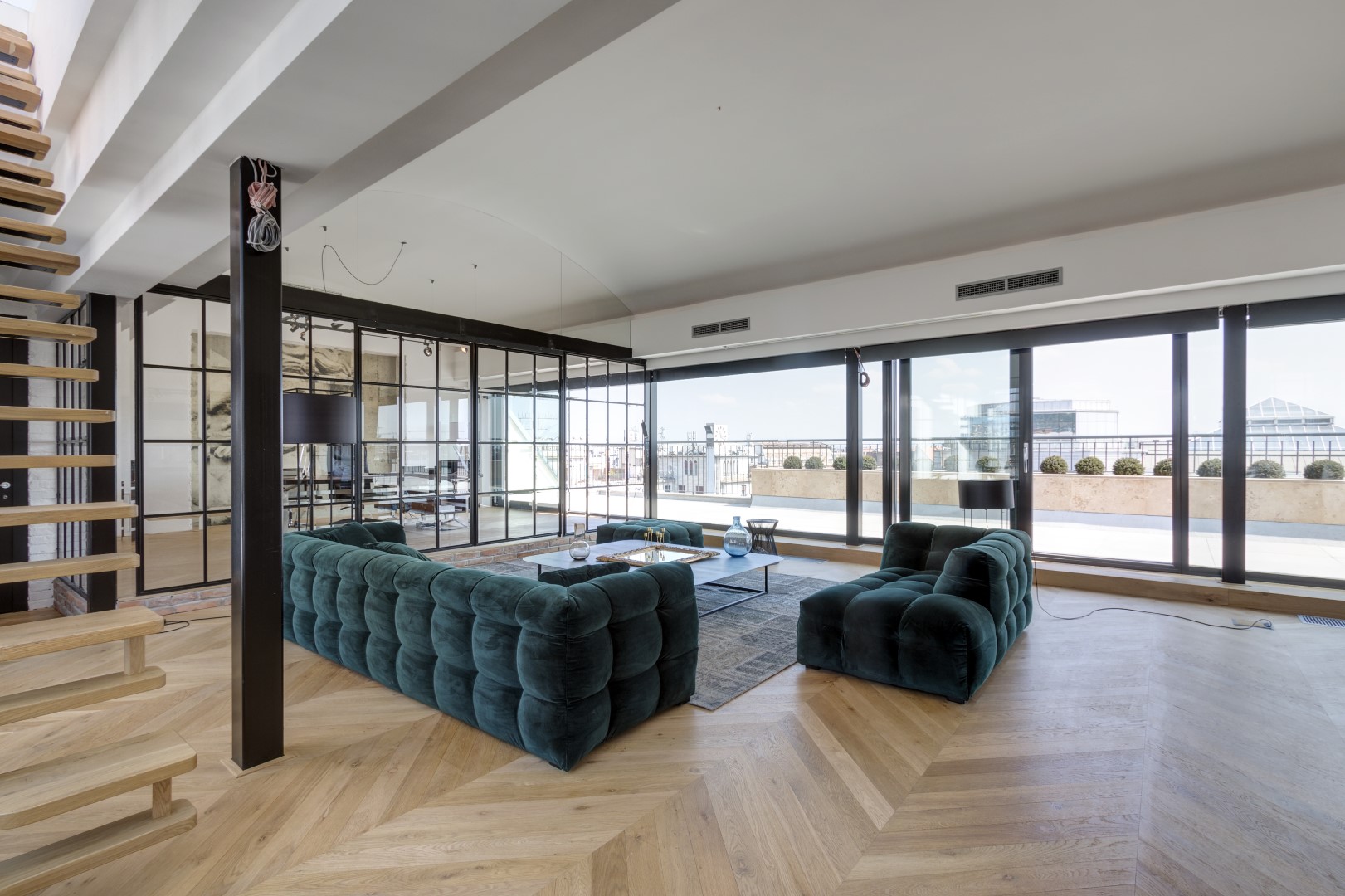 Thimg Kep20 Nagy 1600x700 – Buy Budapest Apartments