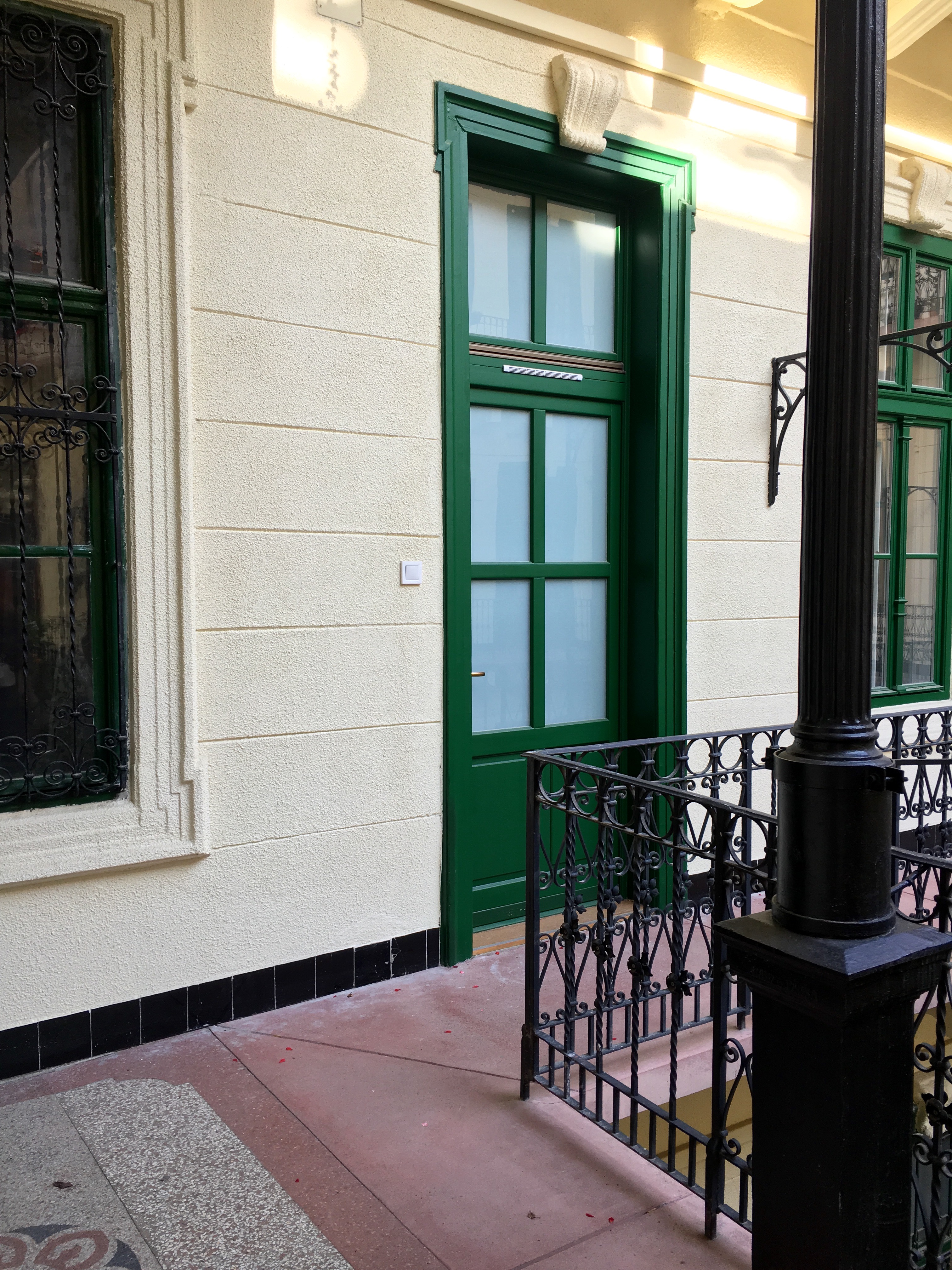 Thimg Fullsizerender 1600x700 – Buy Budapest Apartments