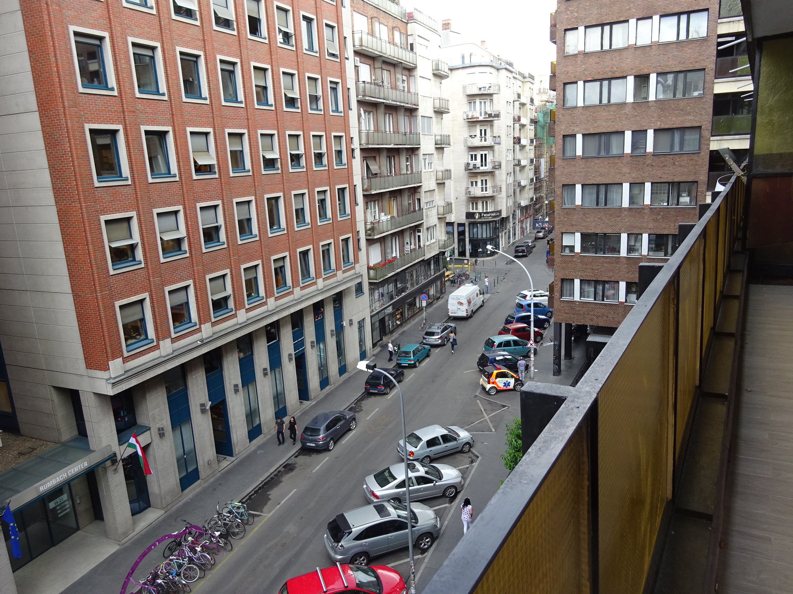 Thimg Dsc02631 1600x700 – Buy Budapest Apartments
