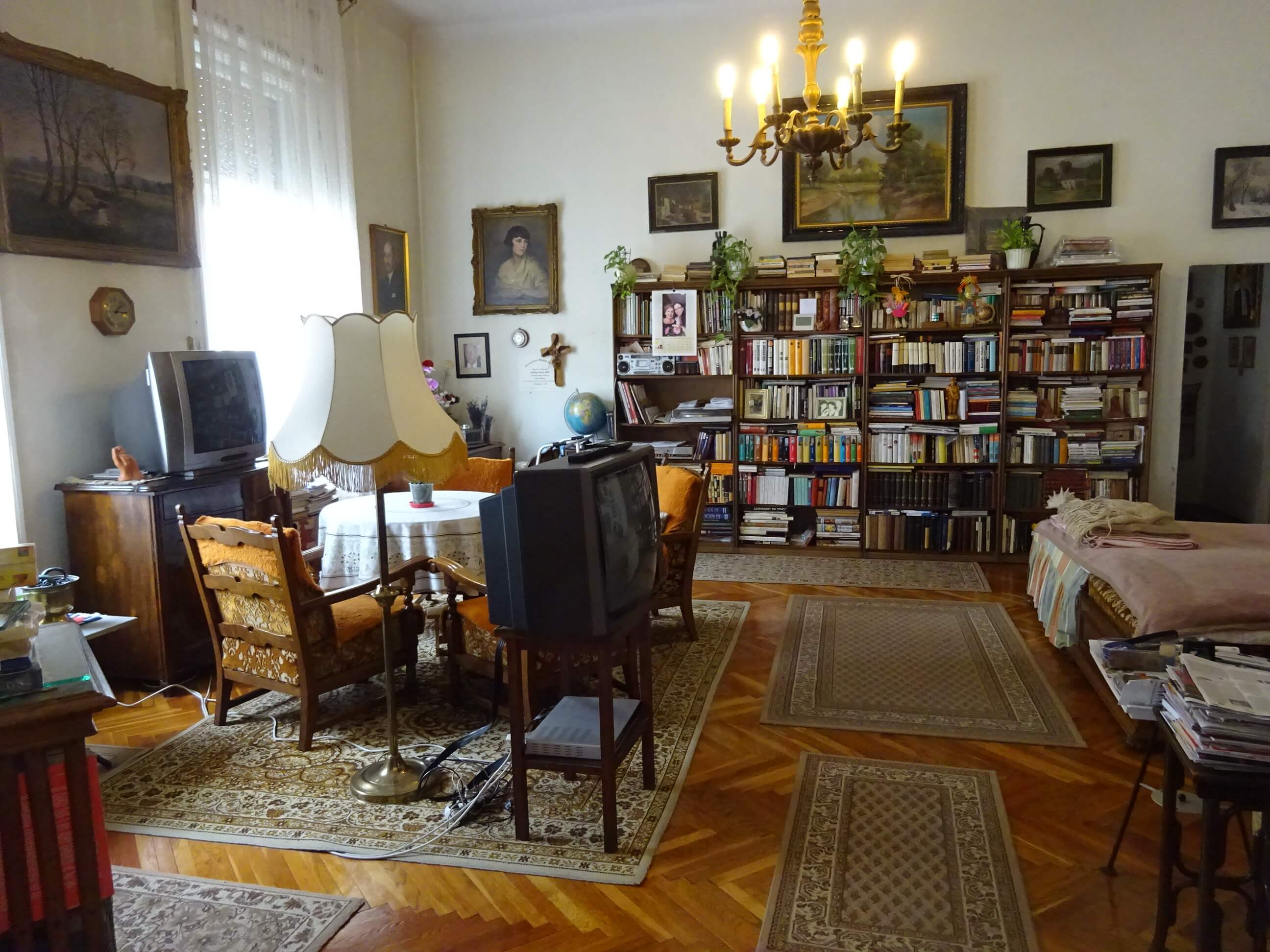 Thimg 2765 1600x700 – Buy Budapest Apartments