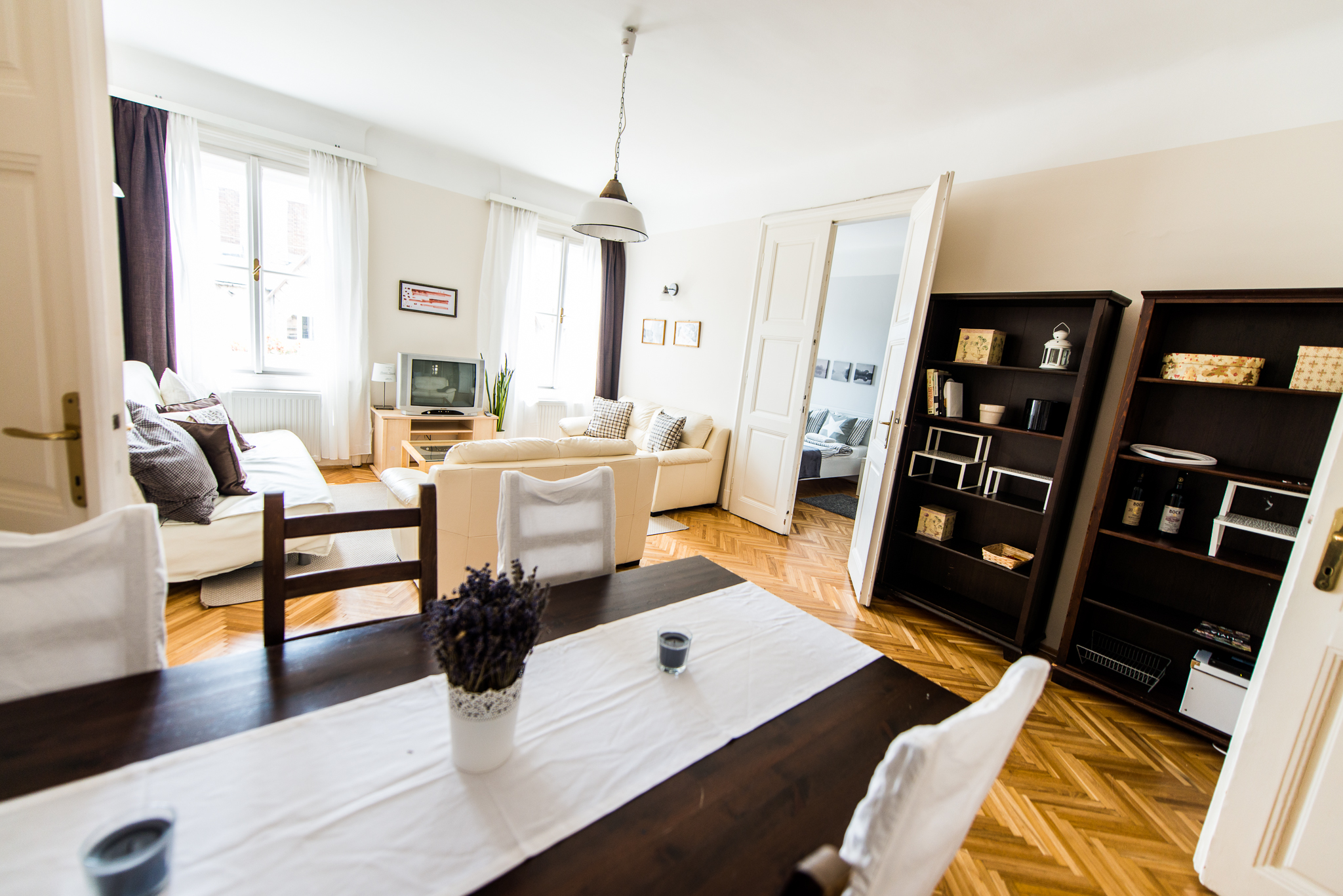 Thimg B 6 1600x700 – Buy Budapest Apartments
