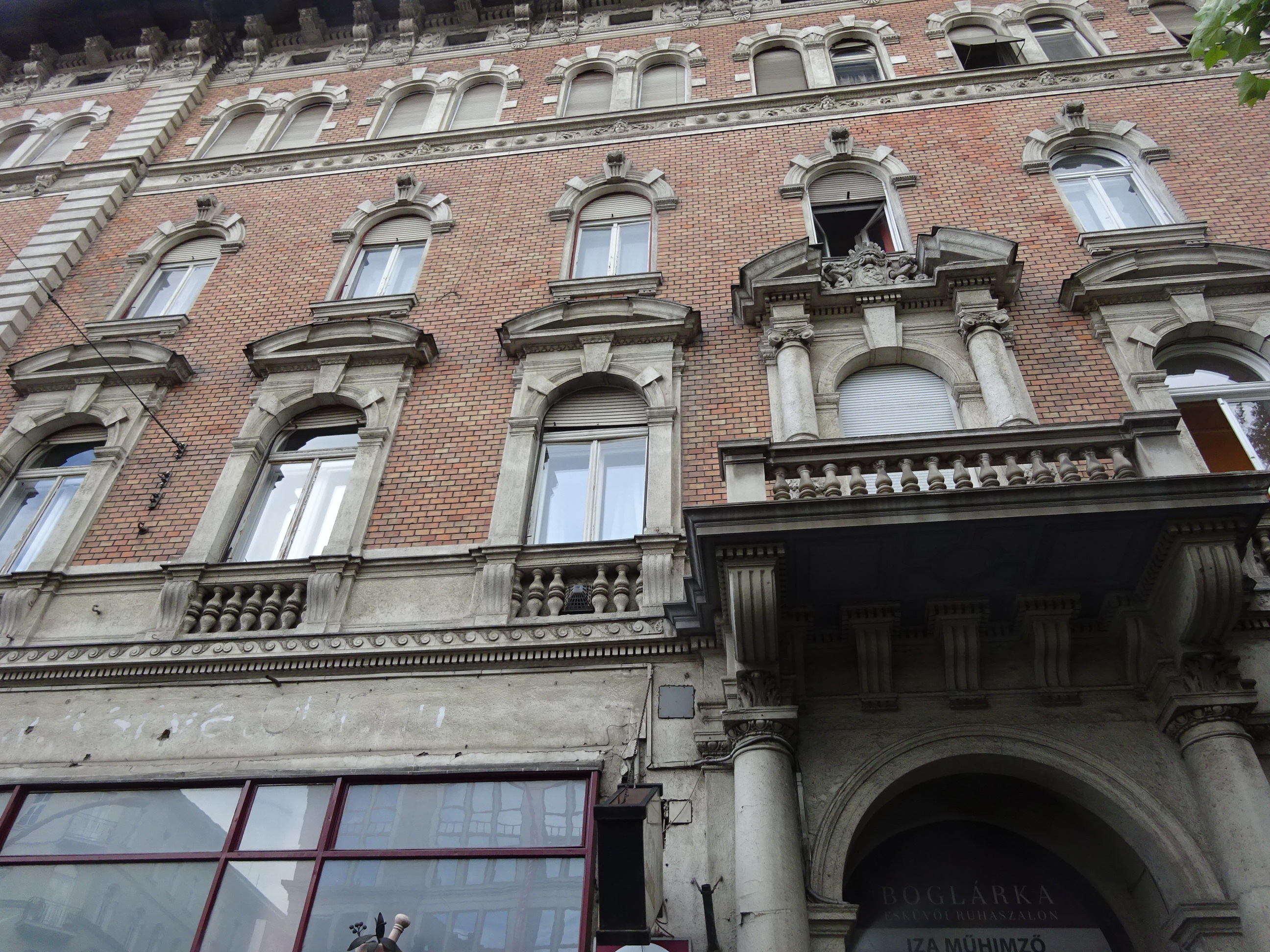 Thimg 2781 1600x700 – Buy Budapest Apartments