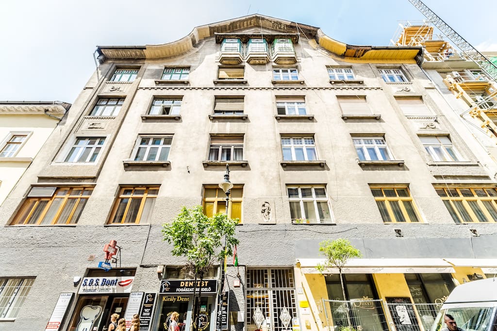 Thimg Img 4641 1600x700 – Buy Budapest Apartments