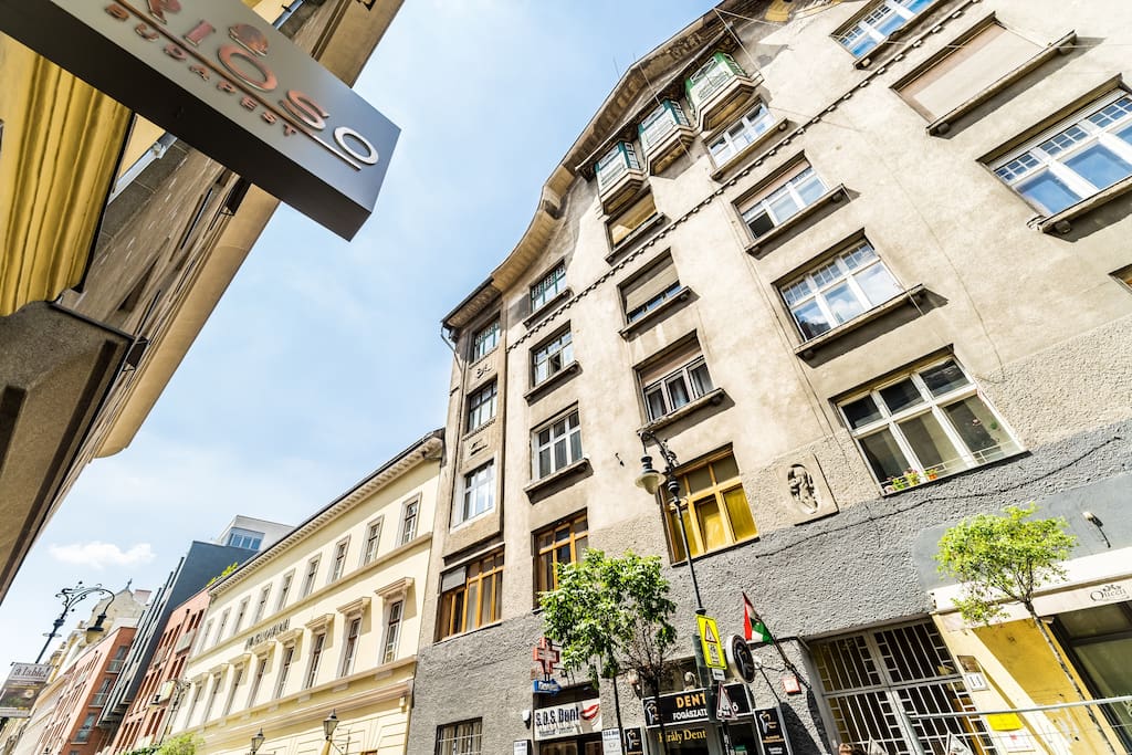 Thimg Img 4642 1600x700 – Buy Budapest Apartments