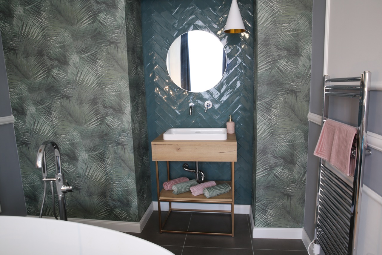 Thimg Kossuth 123 1600x700 – Buy Budapest Apartments