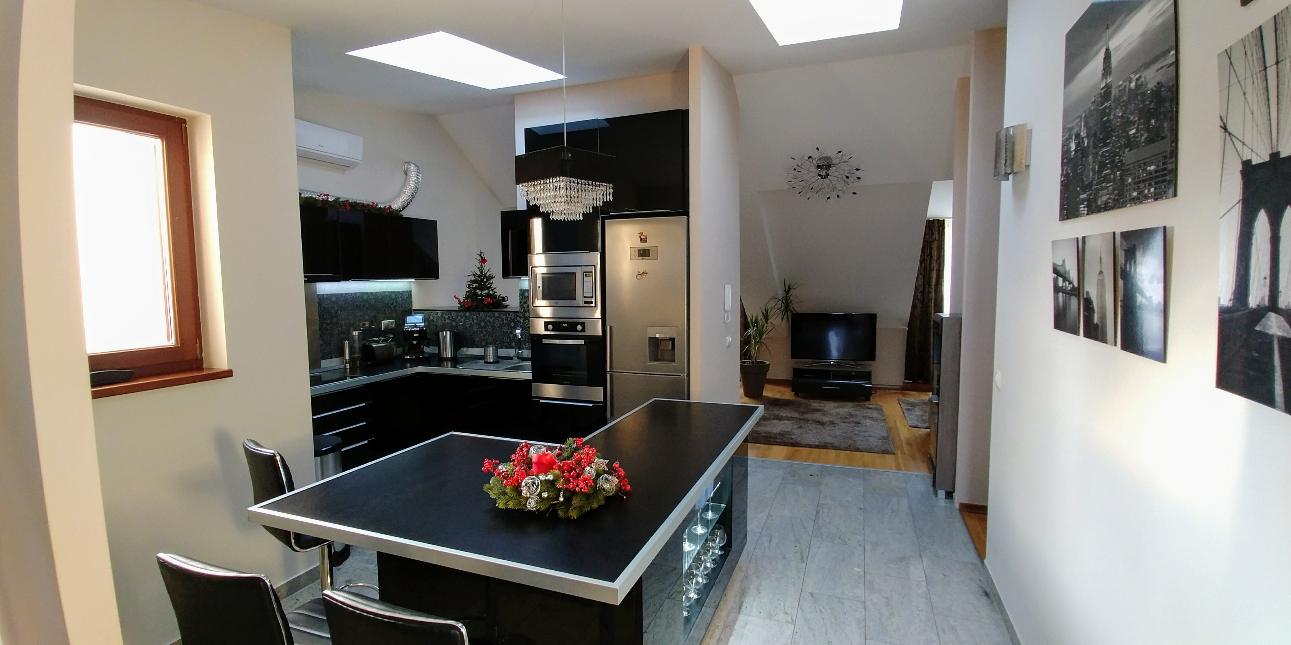 Thimg 1 1600x700 – Buy Budapest Apartments