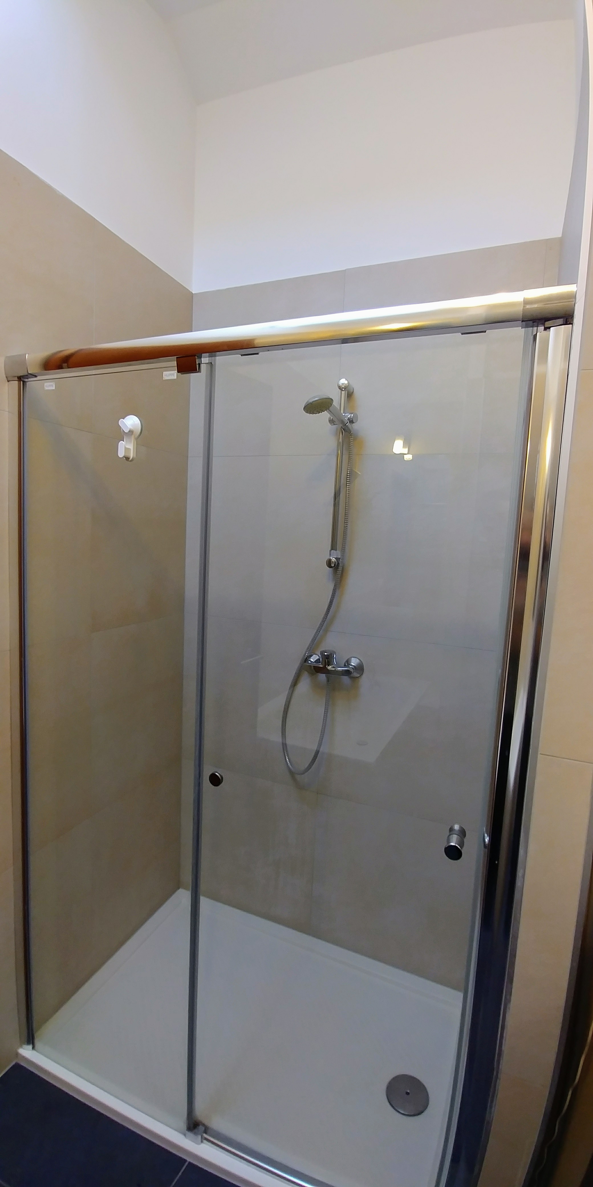 Thimg 17 1600x700 – Buy Budapest Apartments