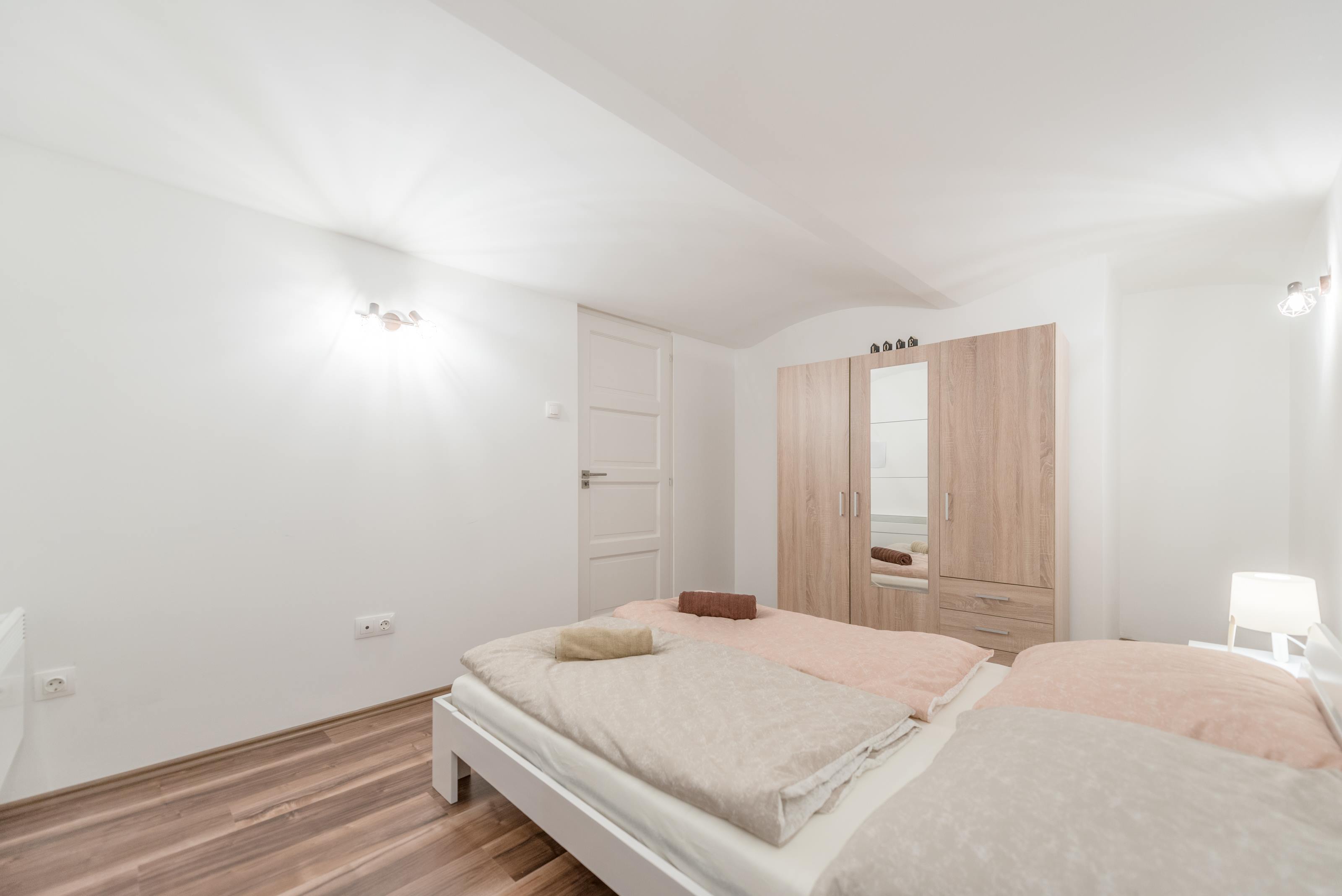 Thimg Received 10156084993780923 1600x700 – Buy Budapest Apartments