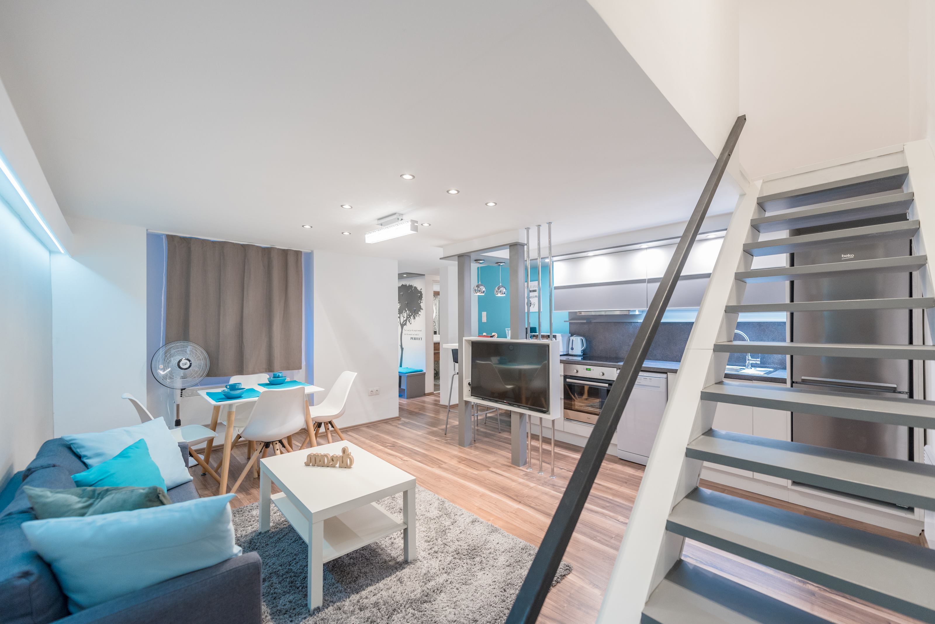 Thimg Received 10156084994210923 1600x700 – Buy Budapest Apartments