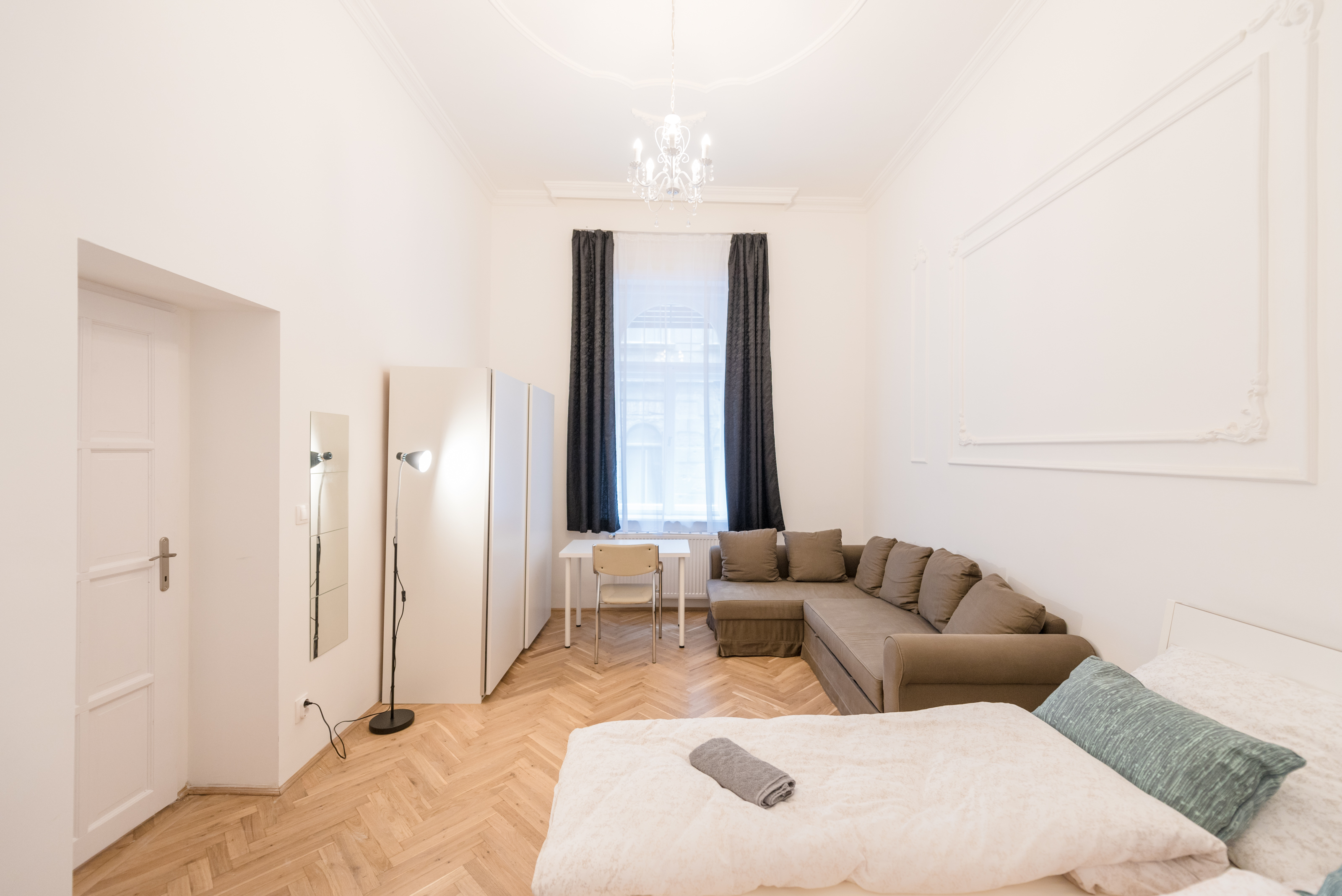 Thimg Dsc 9998 1600x700 – Buy Budapest Apartments