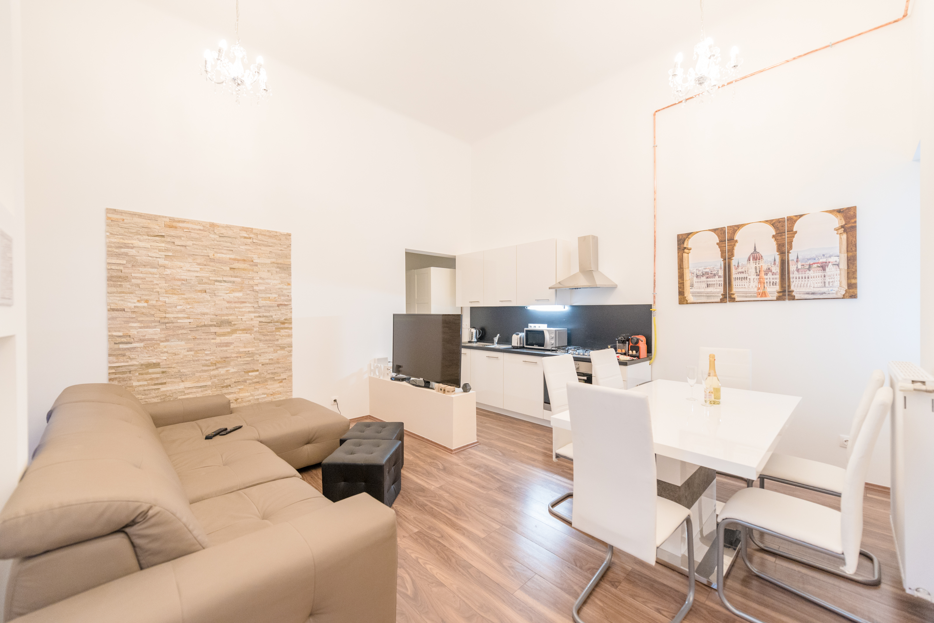 Thimg Dsc 0389 1600x700 – Buy Budapest Apartments