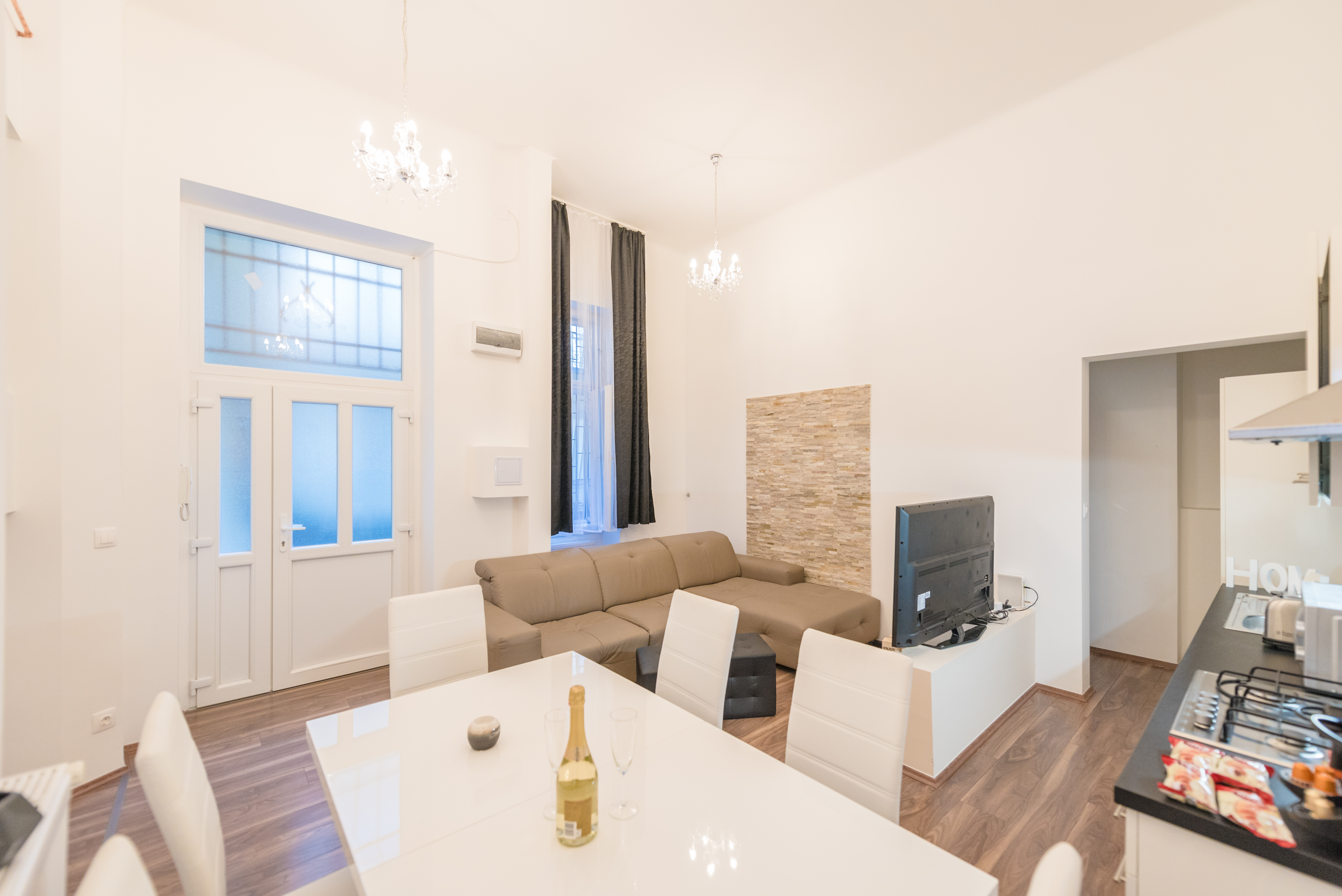 Thimg Dsc 0392 1600x700 – Buy Budapest Apartments