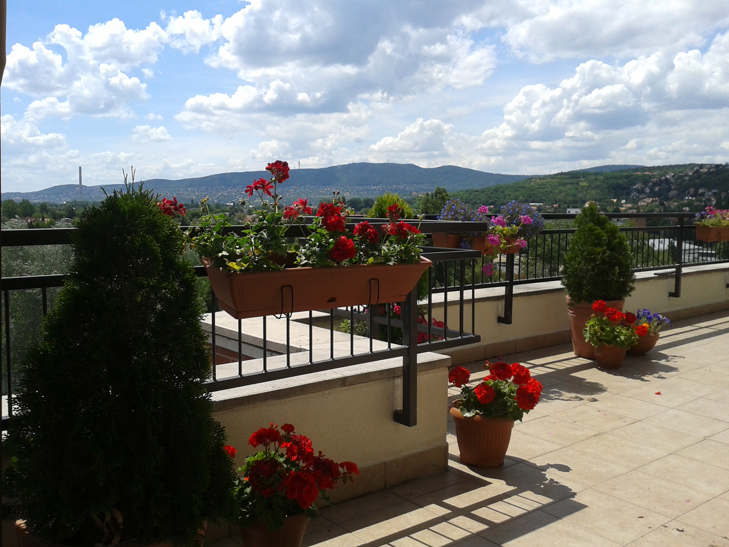 Thimg 20140621 124438 1600x700 – Buy Budapest Apartments