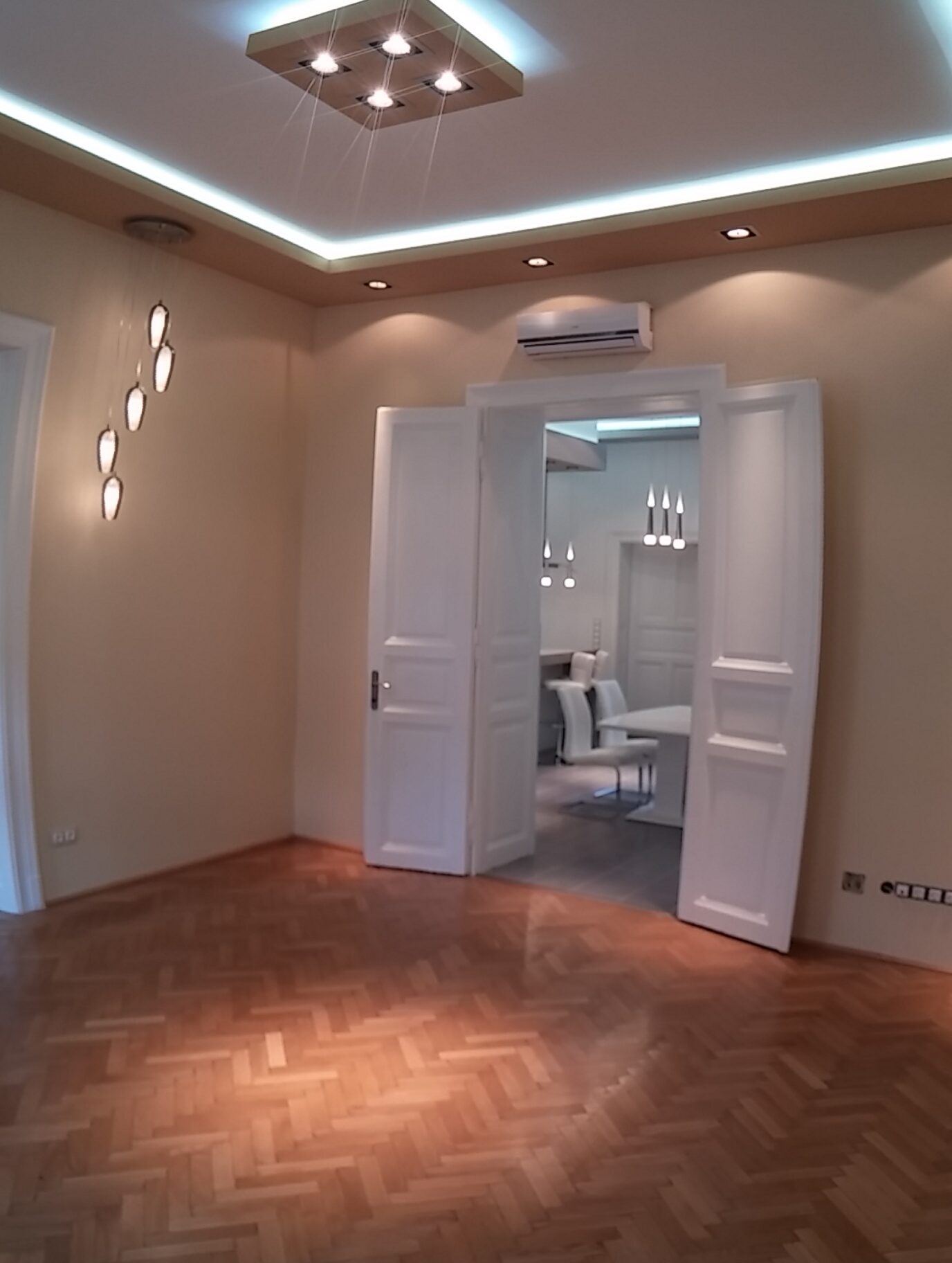 Thimg 20180521 160942 Pano 1600x700 – Buy Budapest Apartments