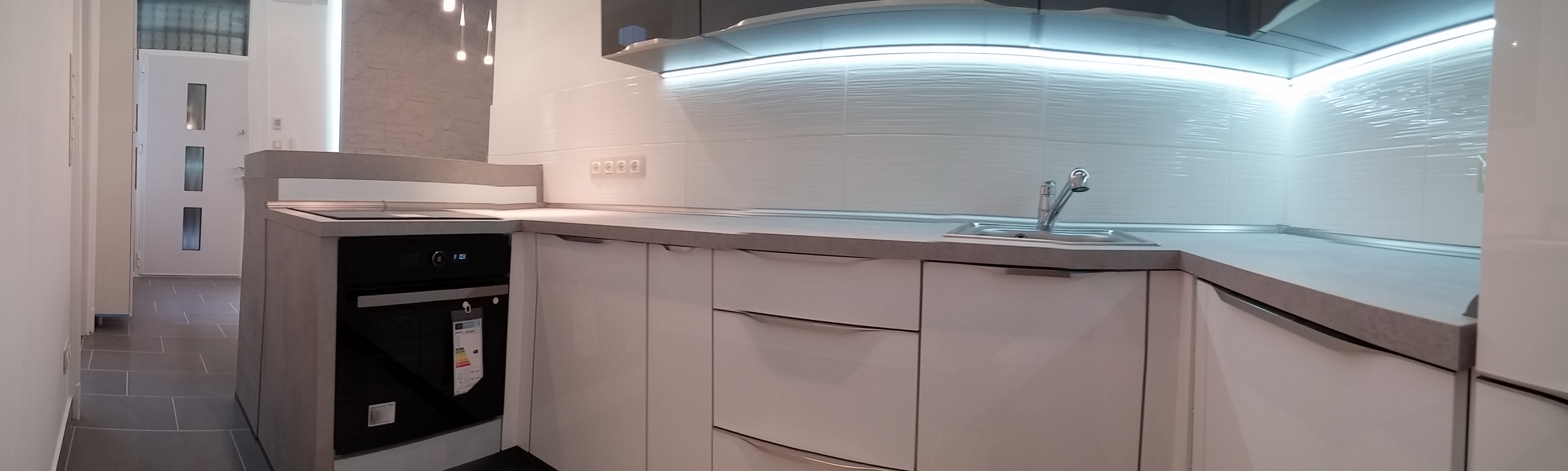 Thimg 20180521 163131 Pano 1600x700 – Buy Budapest Apartments