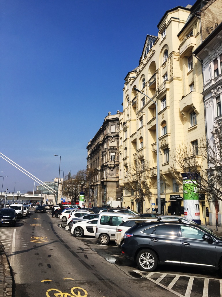 Thimg A 1600x700 – Buy Budapest Apartments
