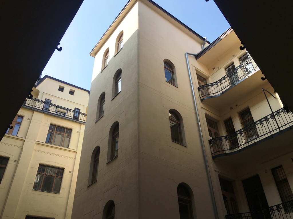 Thimg E 1600x700 – Buy Budapest Apartments