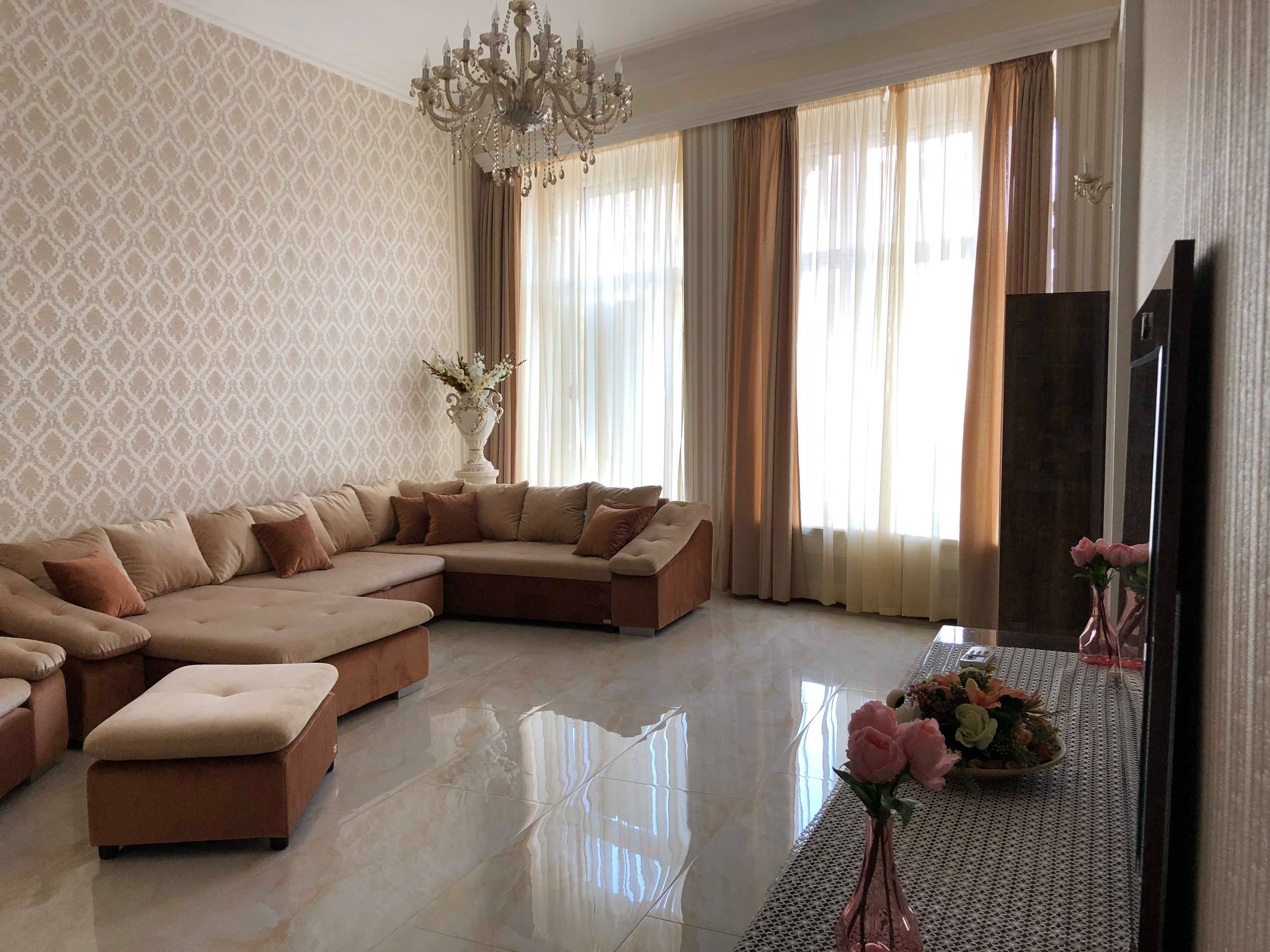 Thimg 41430948 256503718328029 6853036636242968576 N 1600x700 – Buy Budapest Apartments