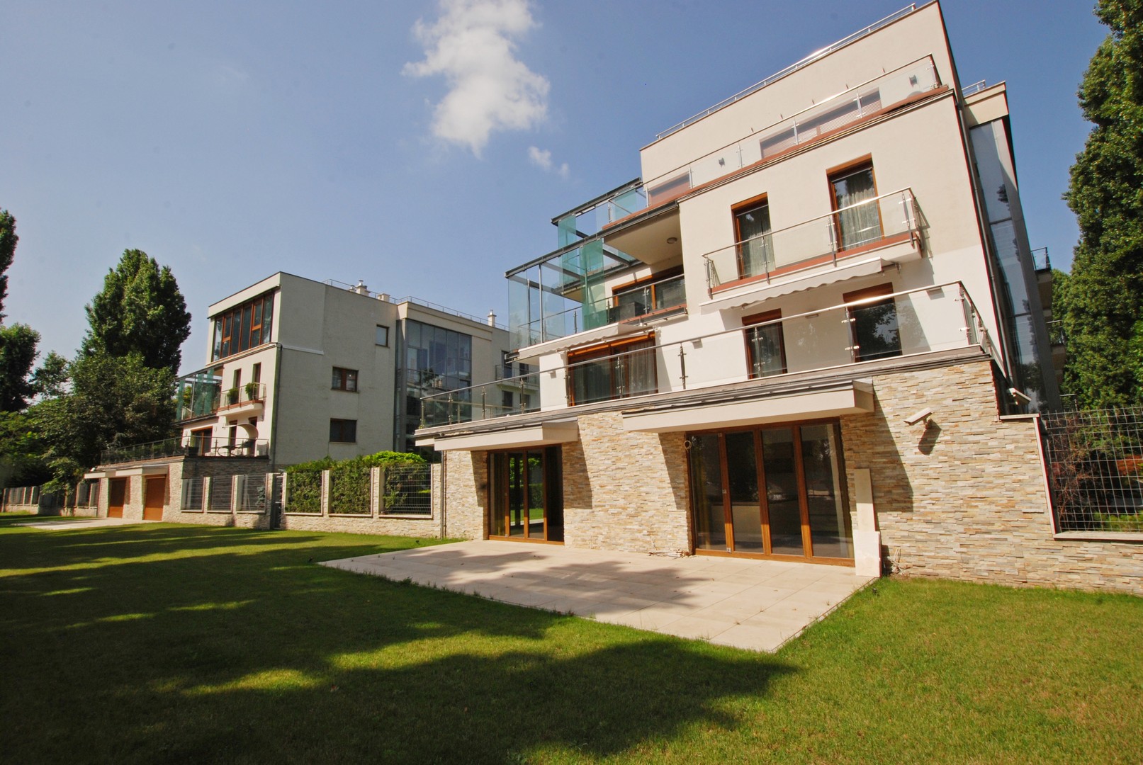Thimg Dsc 8060 1600x700 – Buy Budapest Apartments