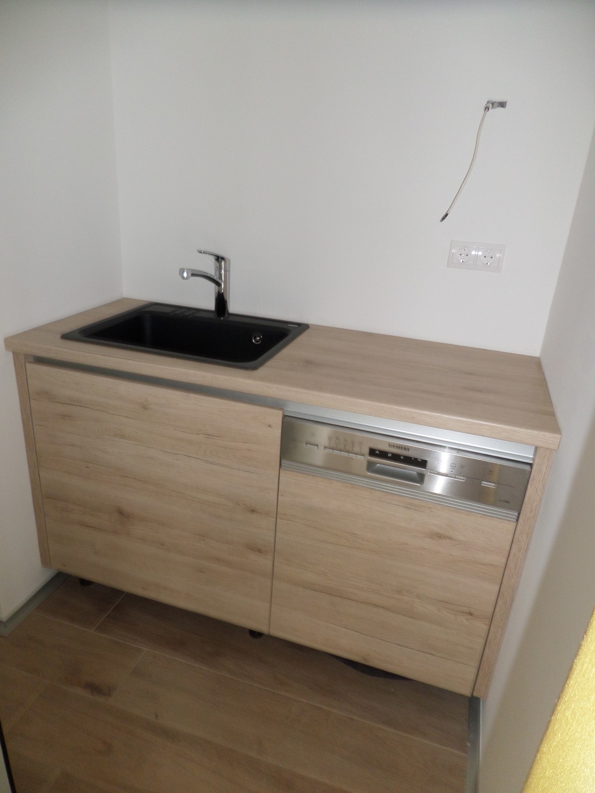 Thimg Sam 2257 1600x700 – Buy Budapest Apartments