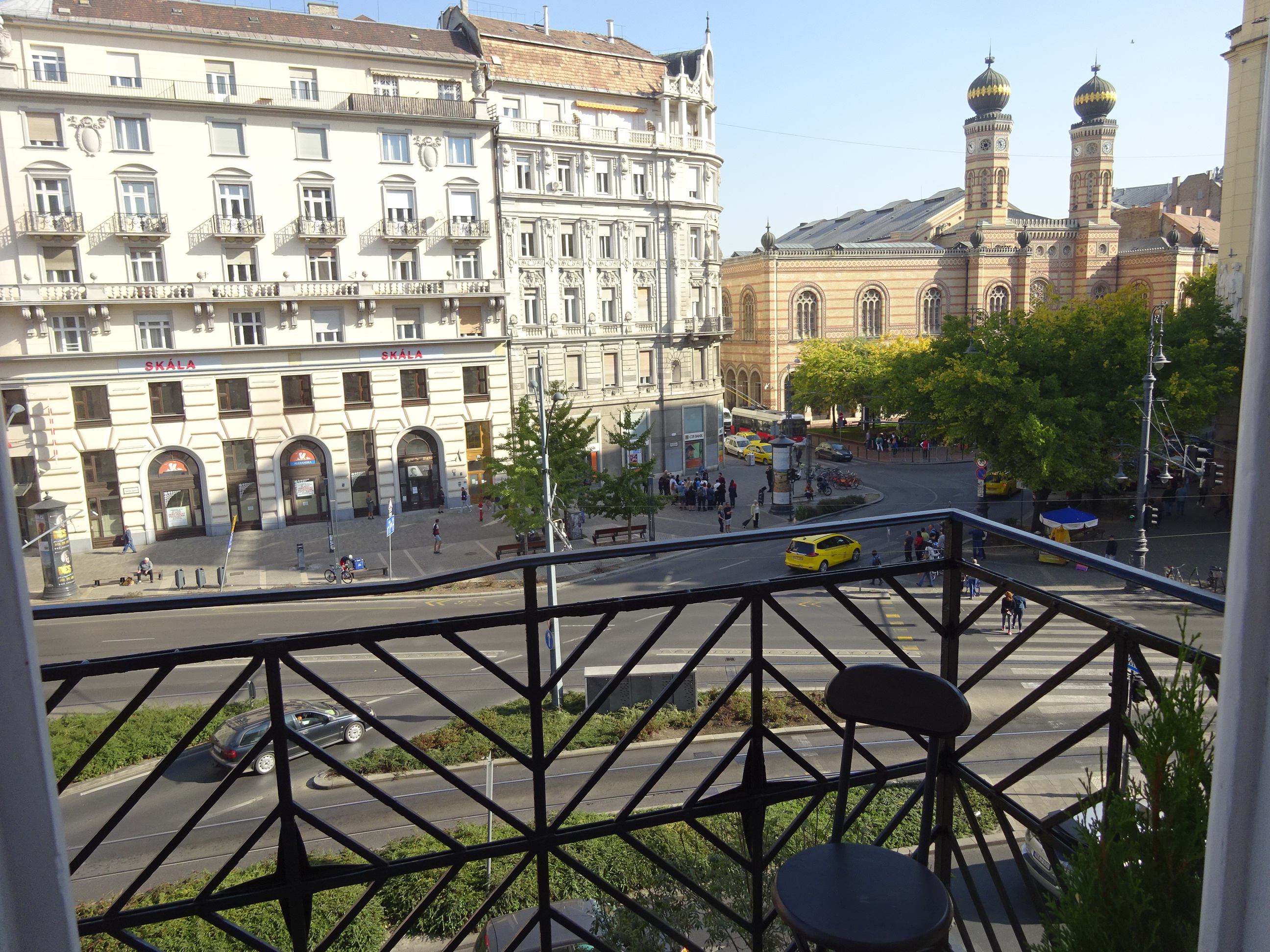 Thimg 2819 1600x700 – Buy Budapest Apartments