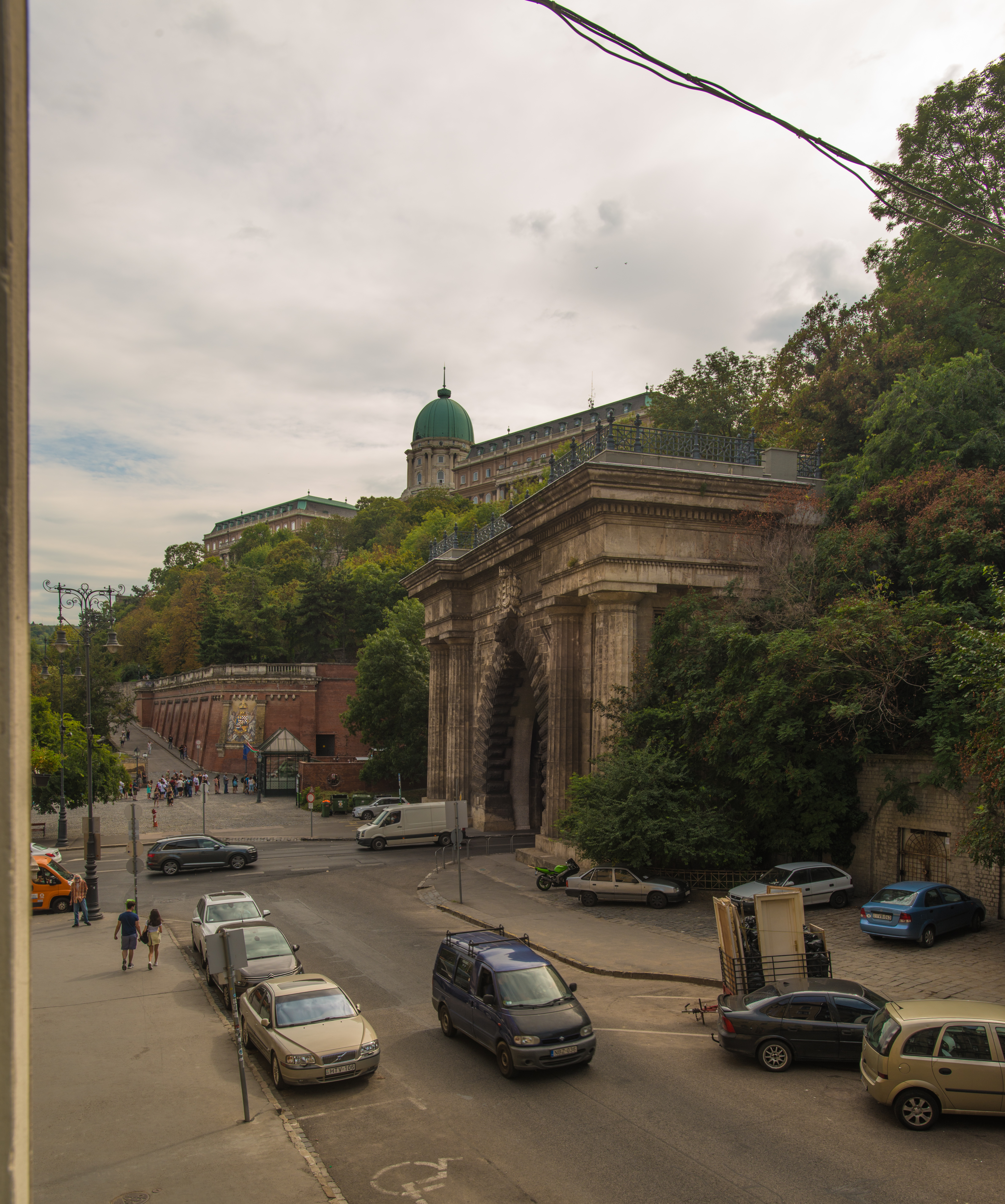 Thimg Lvg 0049 1 1600x700 – Buy Budapest Apartments