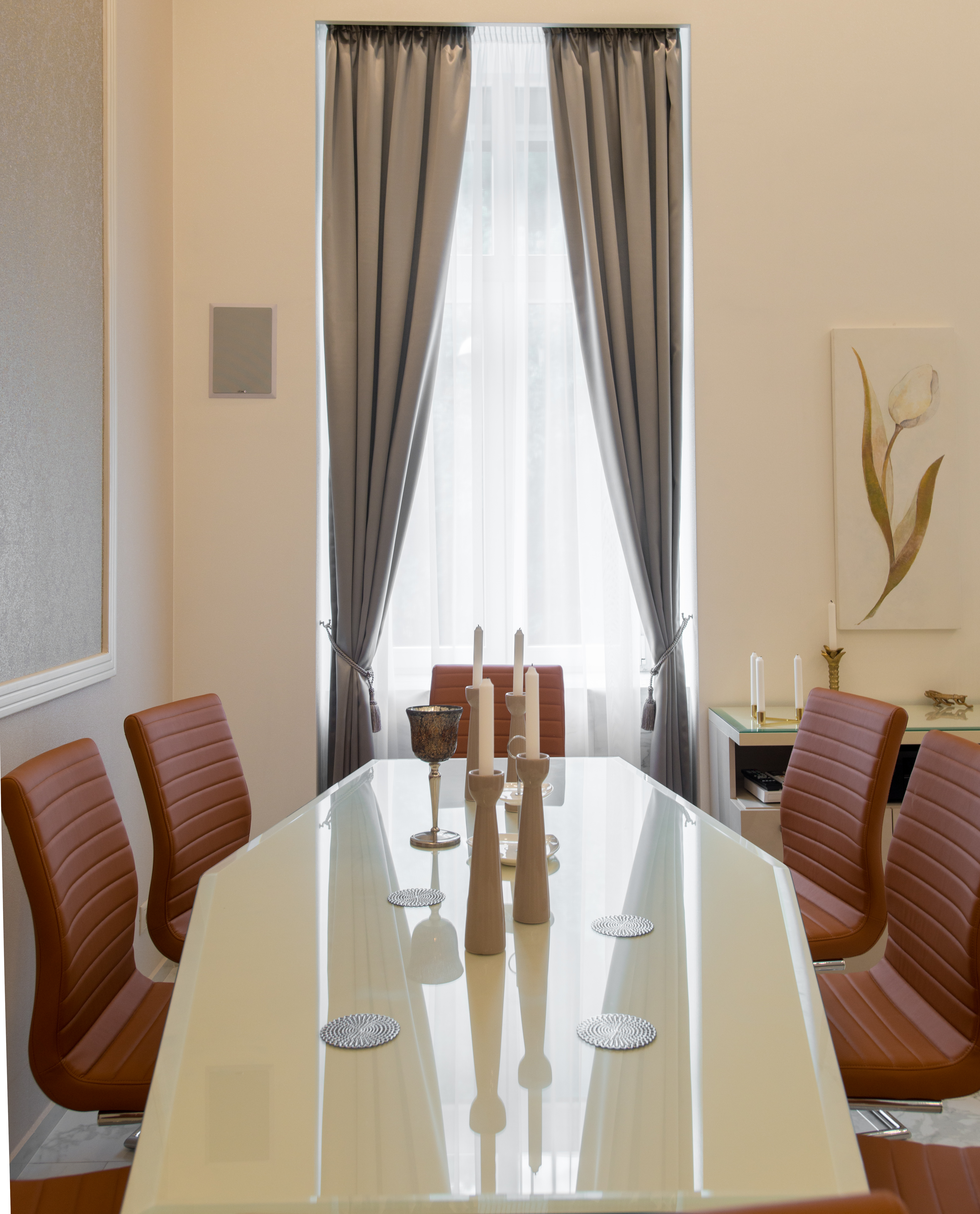 Thimg Lvg 9983 1 1600x700 – Buy Budapest Apartments