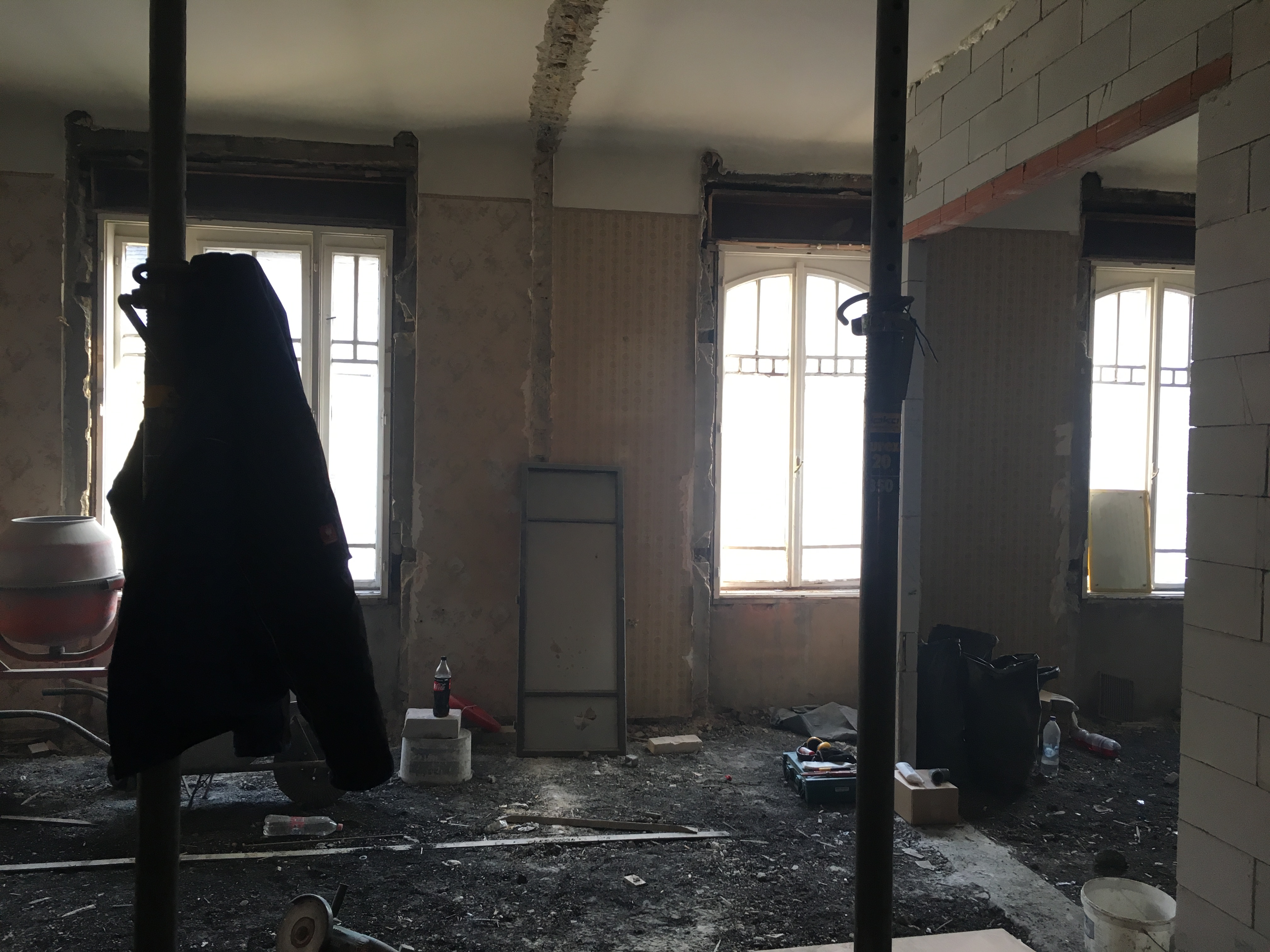 Thimg 20170213 132018422 Ios 1600x700 – Buy Budapest Apartments