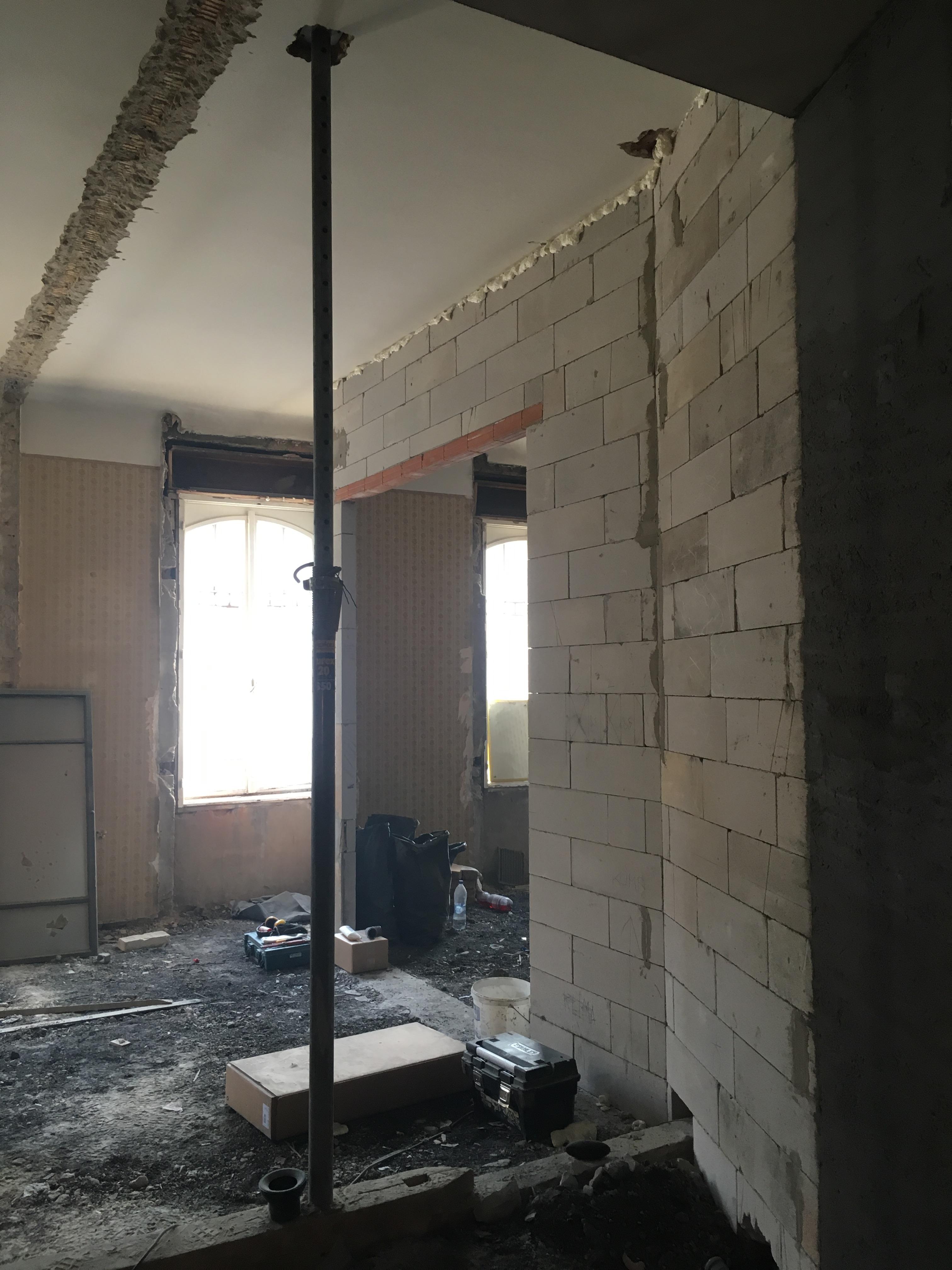 Thimg 20170213 132024145 Ios 1600x700 – Buy Budapest Apartments
