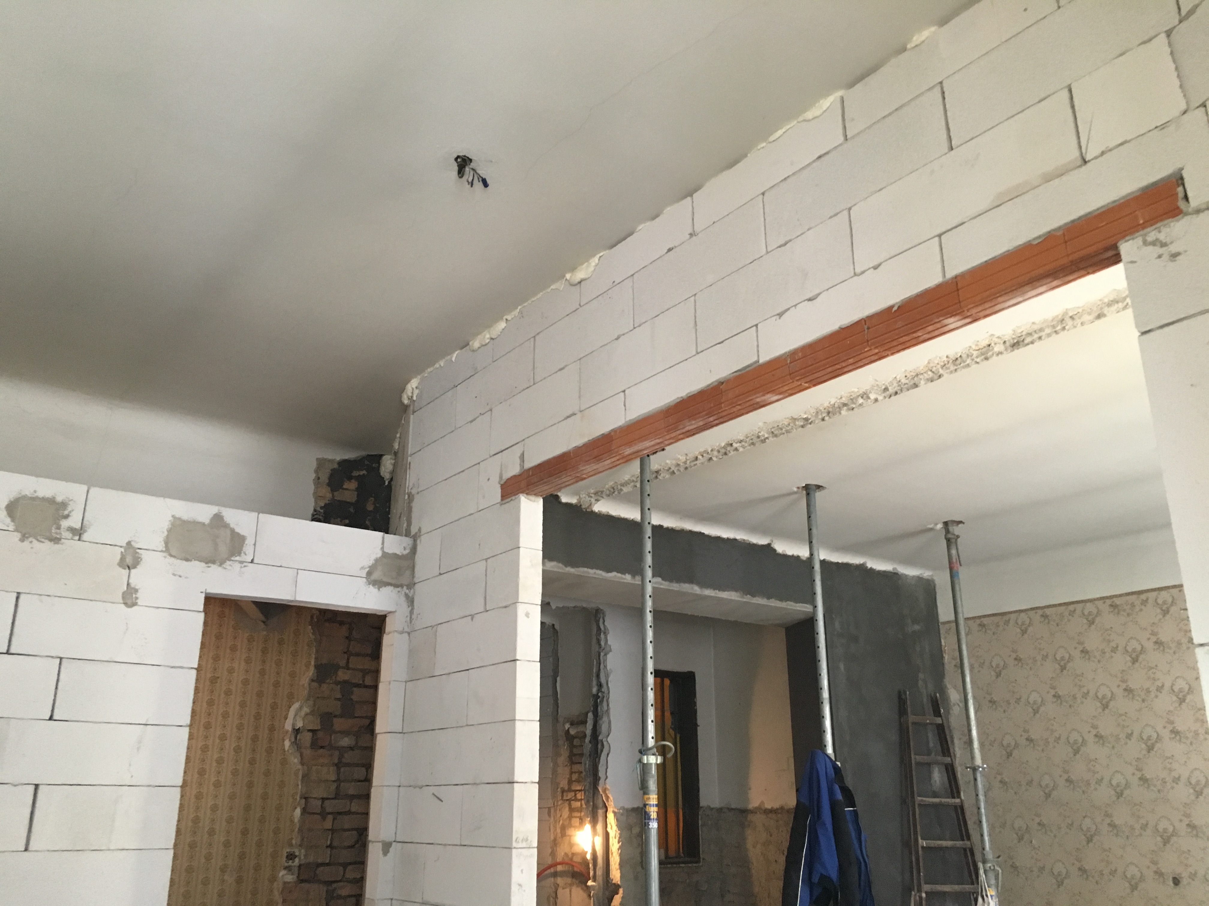 Thimg 20170213 132153478 Ios 1600x700 – Buy Budapest Apartments