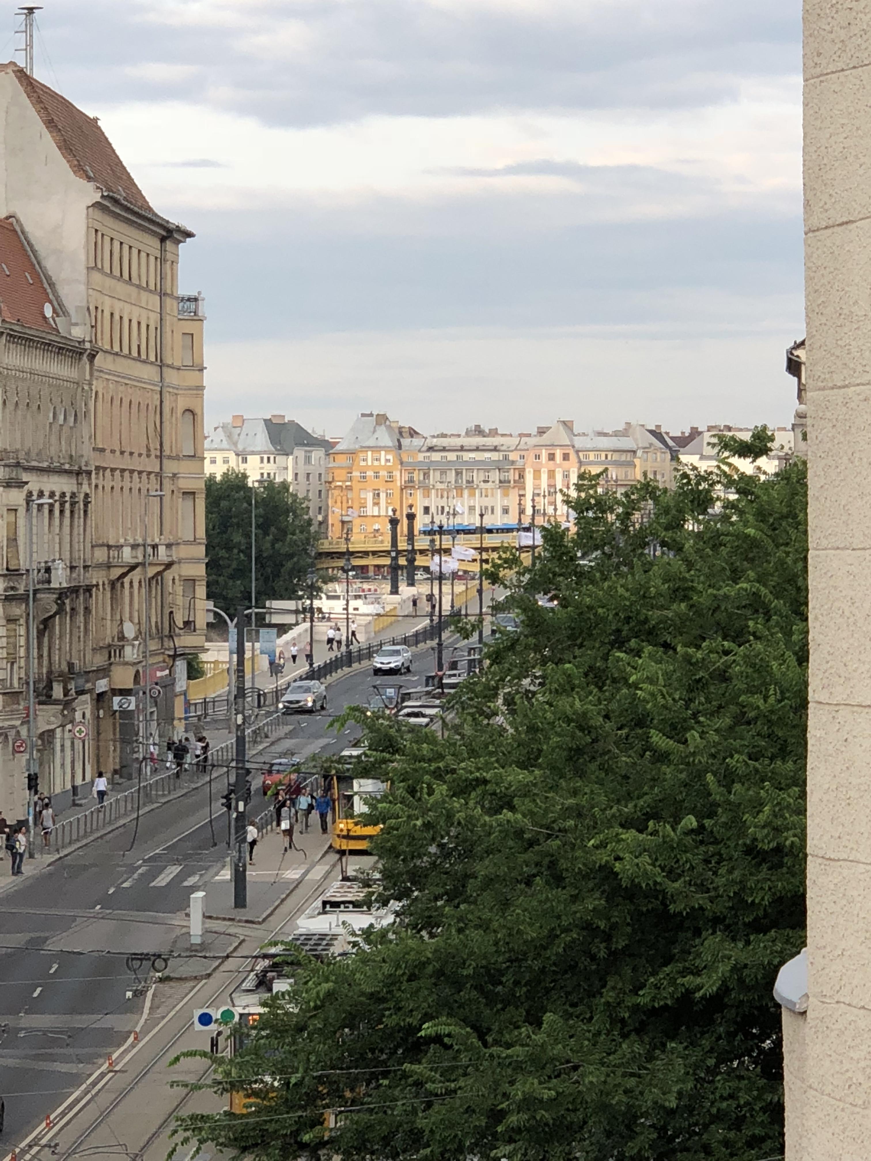 Thimg 20180615 171525876 Ios 1600x700 – Buy Budapest Apartments