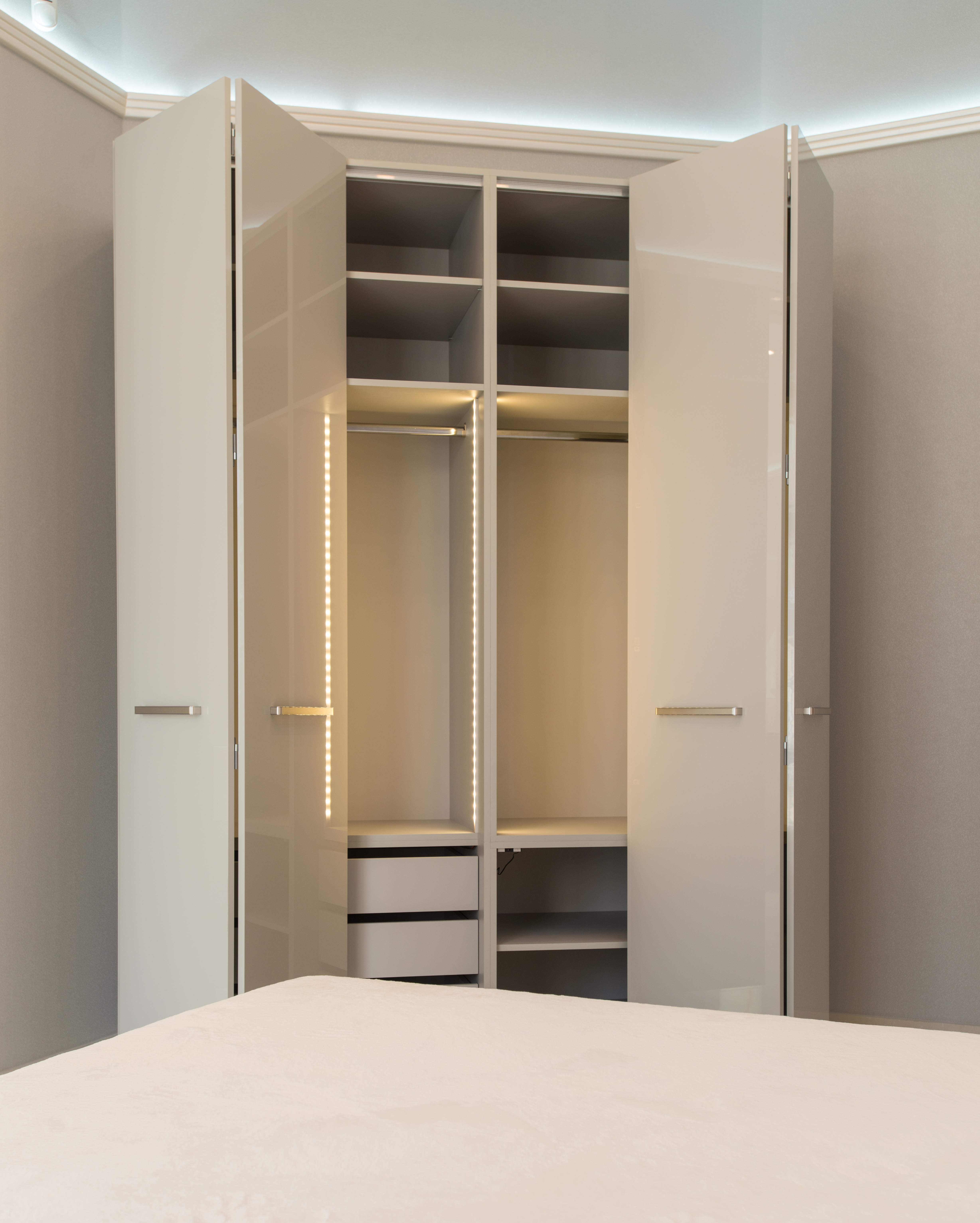 Thimg Lvg 0092 1 1600x700 – Buy Budapest Apartments