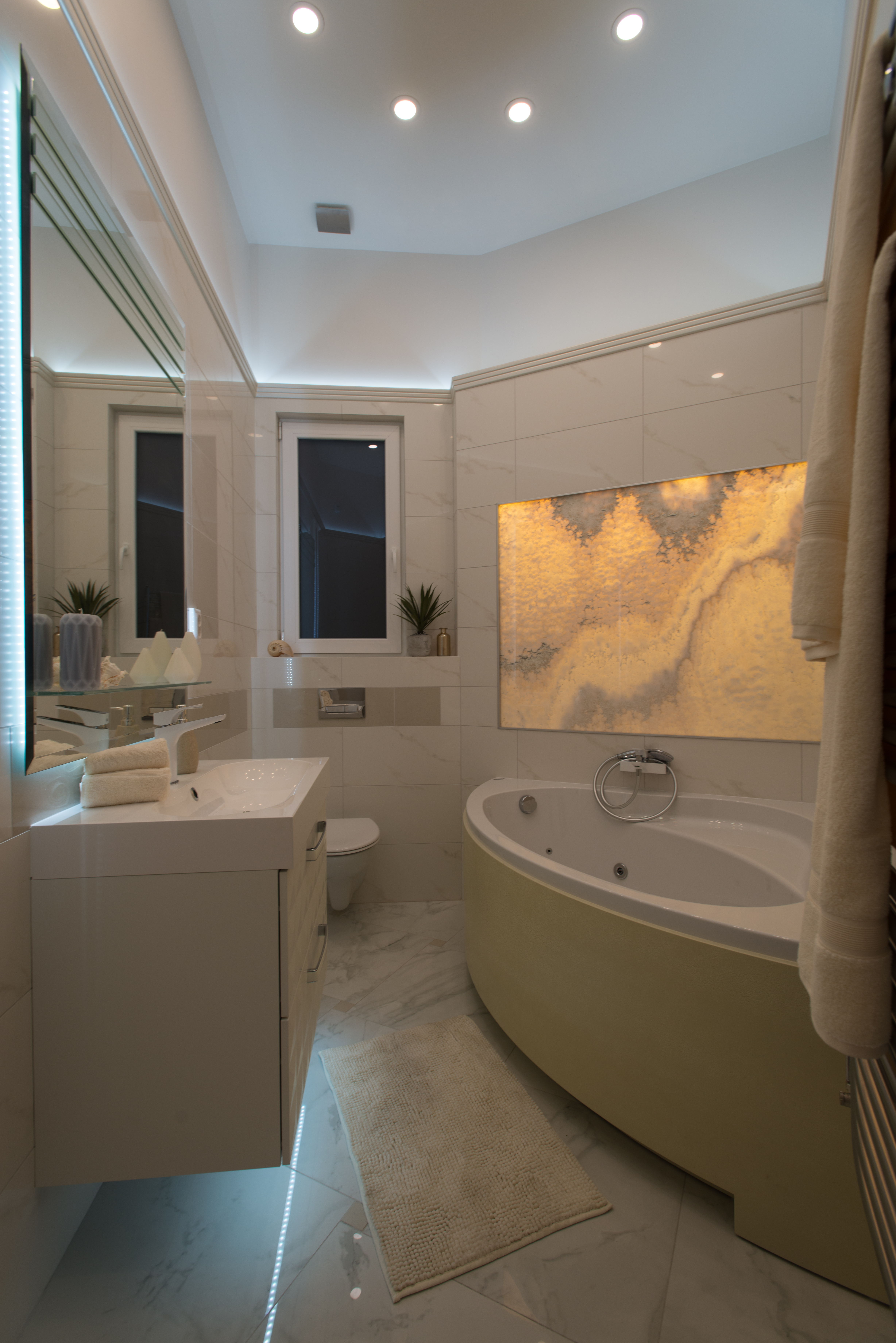 Thimg Lvg 0096 1 1600x700 – Buy Budapest Apartments