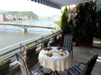 Hungary, 5 Rooms Rooms,3 BathroomsBathrooms,Apartment,For sale,1274